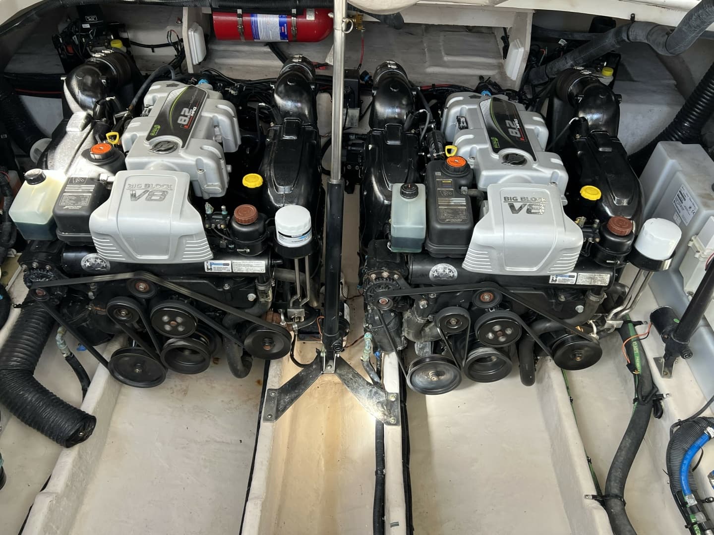 2017 Sea Ray Sundancer 370