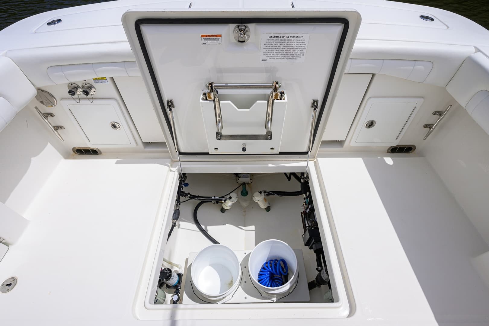 Regulator 31   Sweet Melissa   Cockpit 