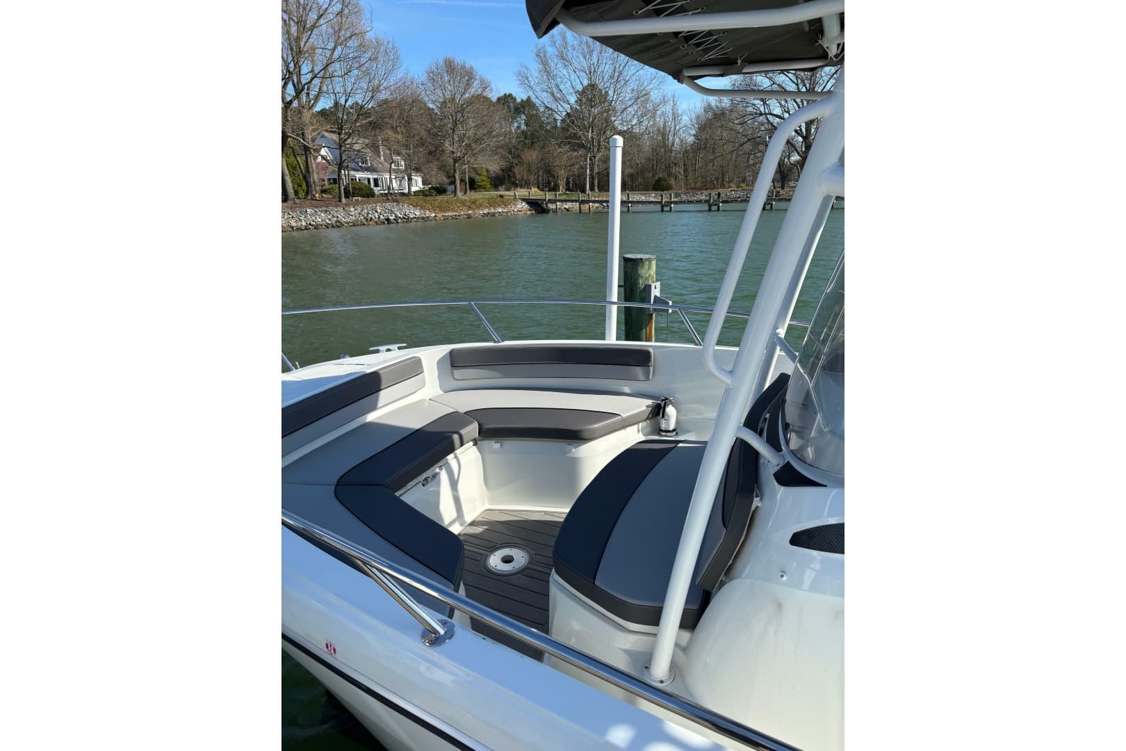 2022 Jeanneau Leader 6.5 CC Series