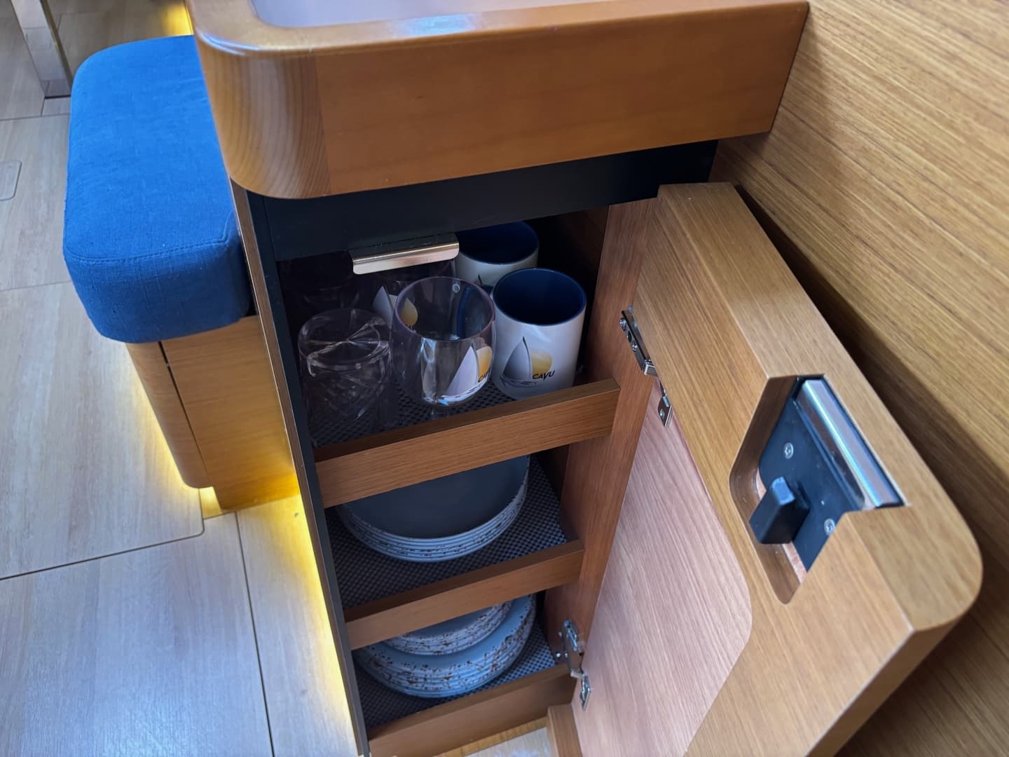 2021 Jeanneau Sun Odyssey 440