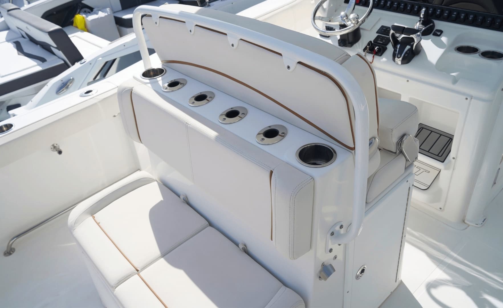 2021 Sea Hunt Gamefish 30