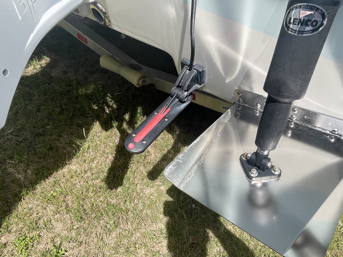 2022 Ranger 2510 Bay