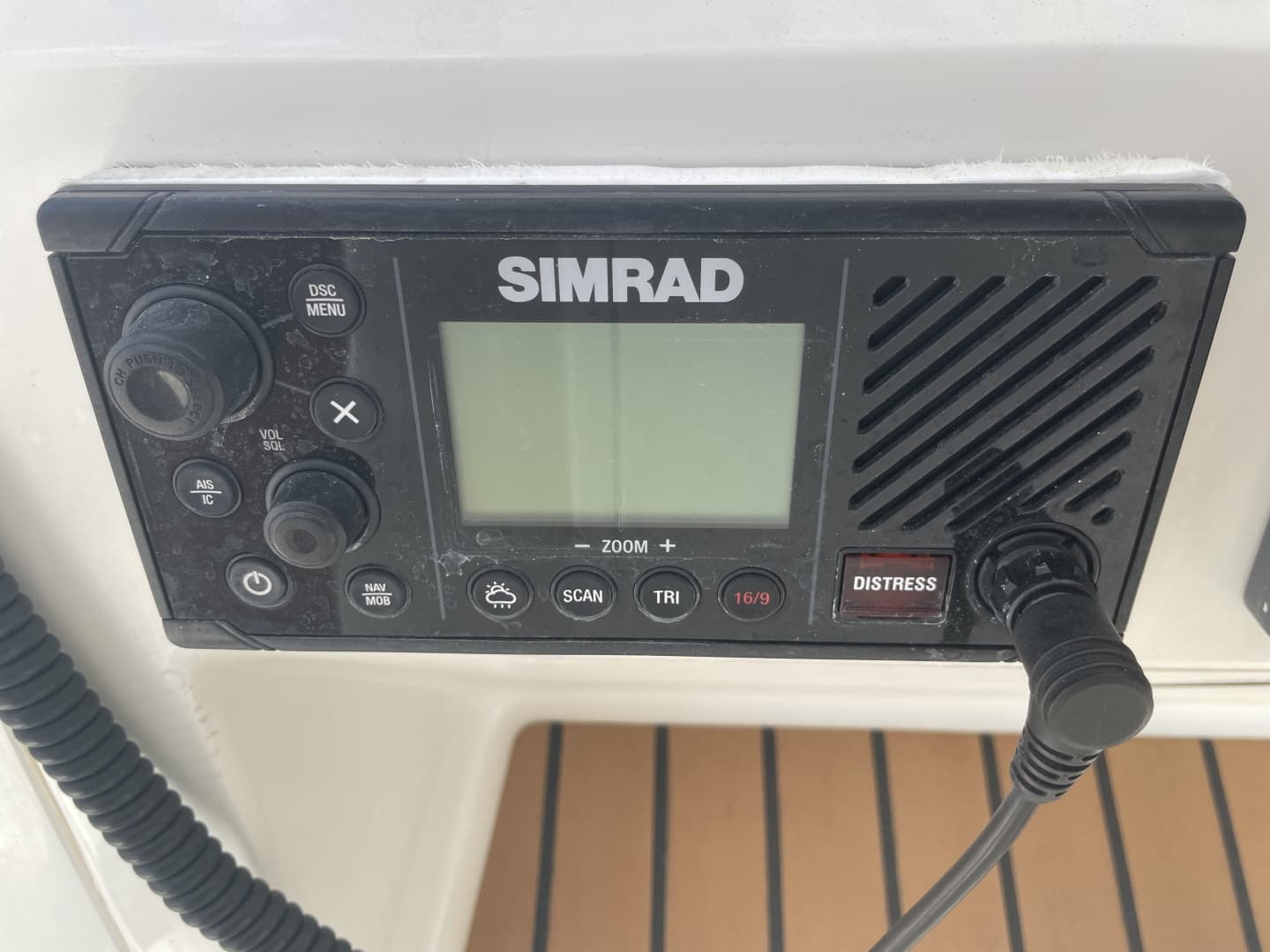 2022 Ranger 2510 Bay