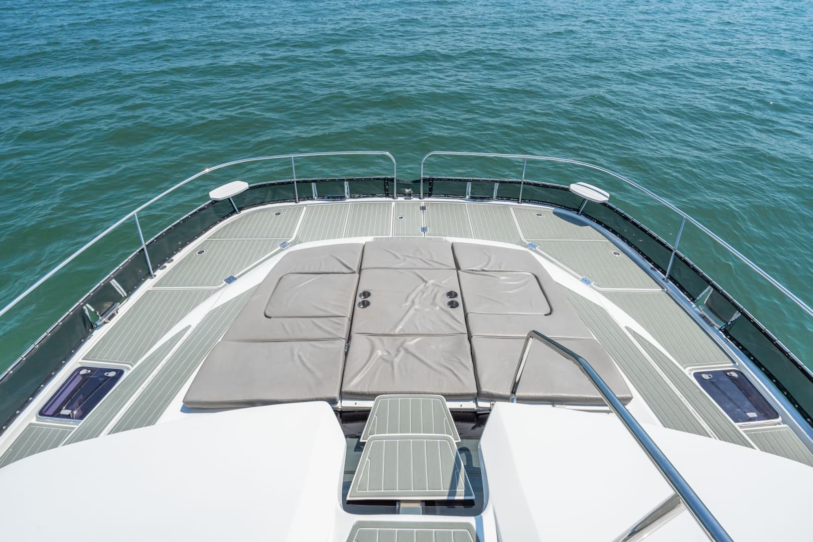 2021 44 Aquila MY Memories Not Dreams Exterior