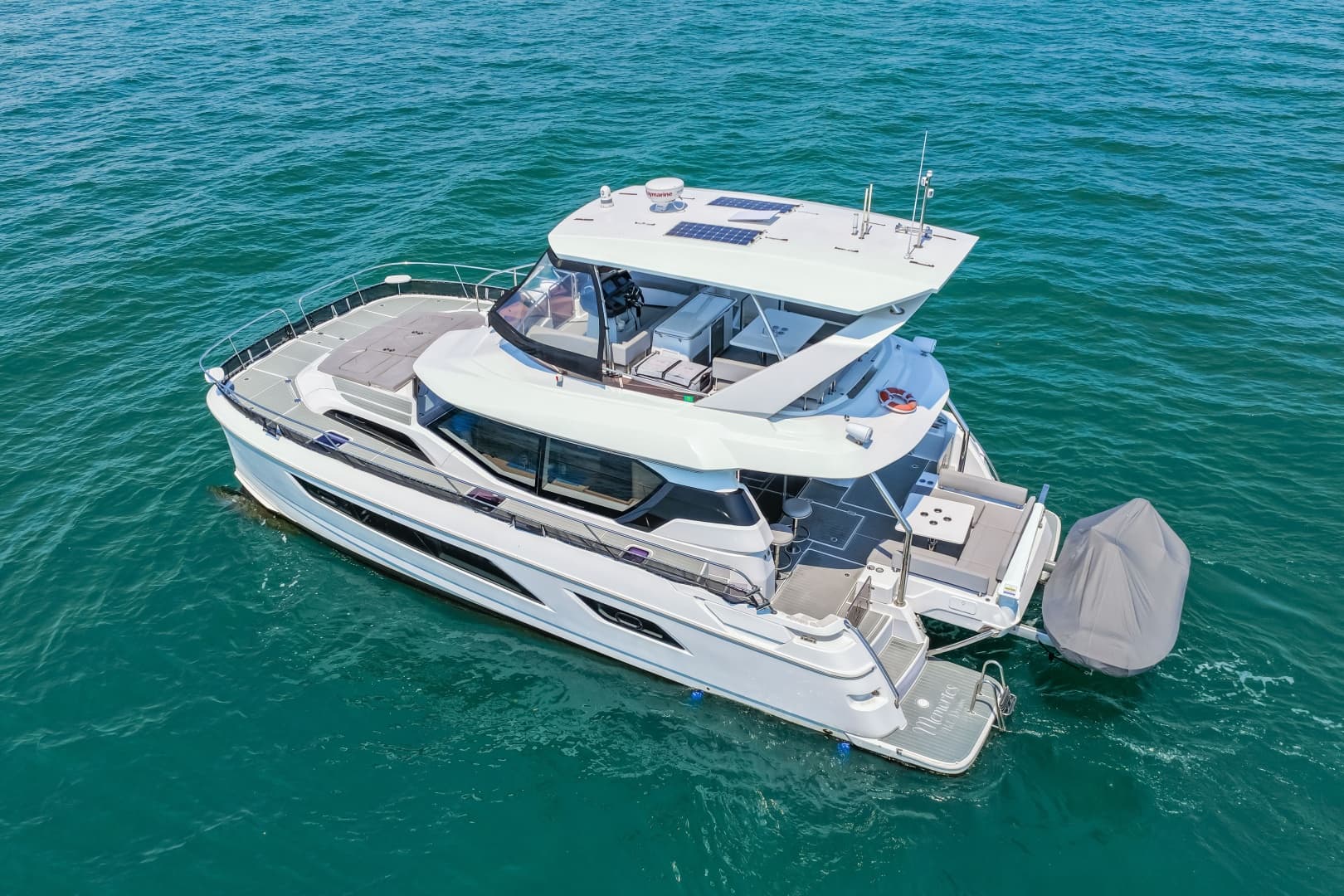 2021 44 Aquila MY Memories Not Dreams Port Profile