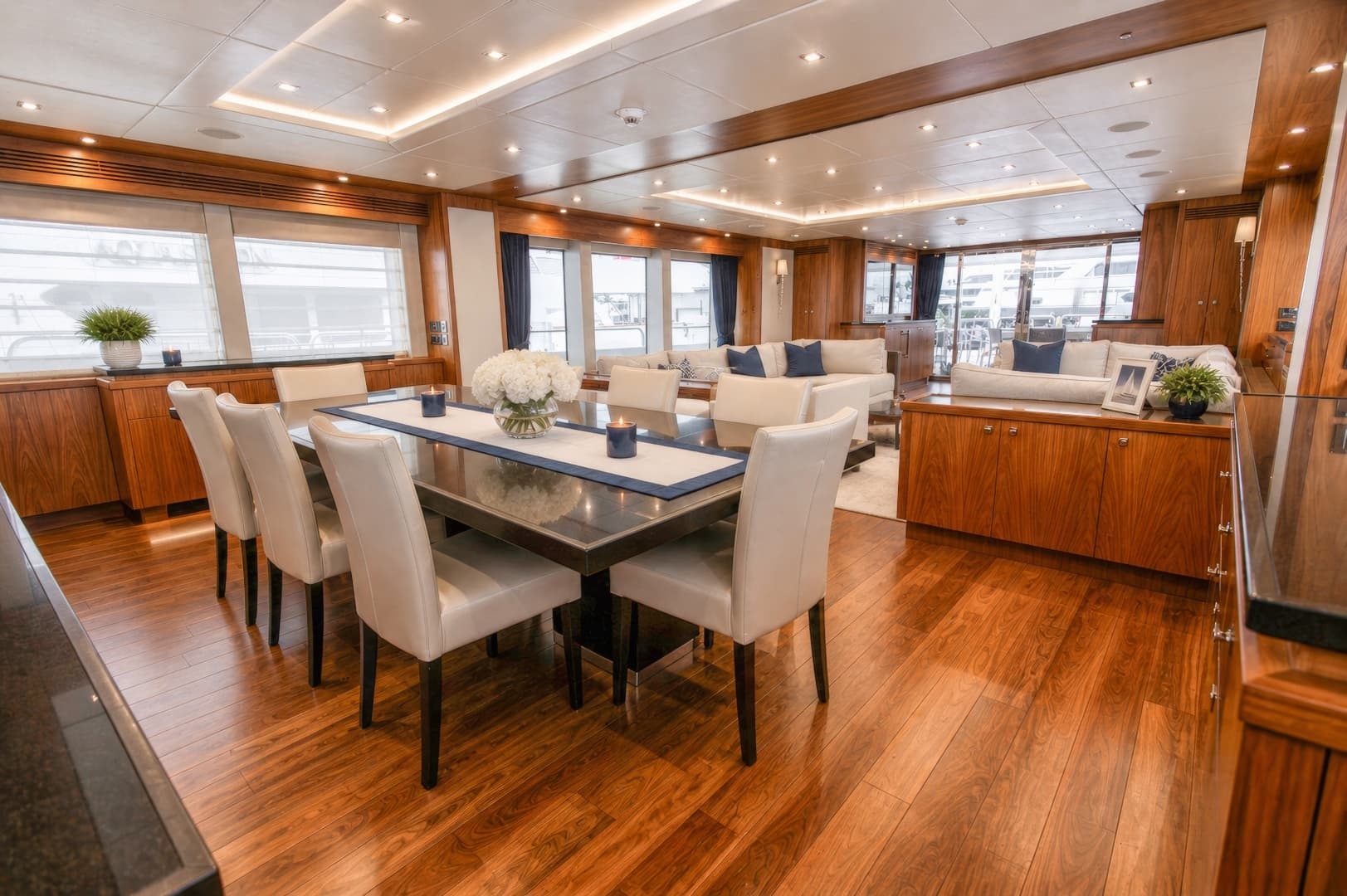 2014 Sunseeker 131