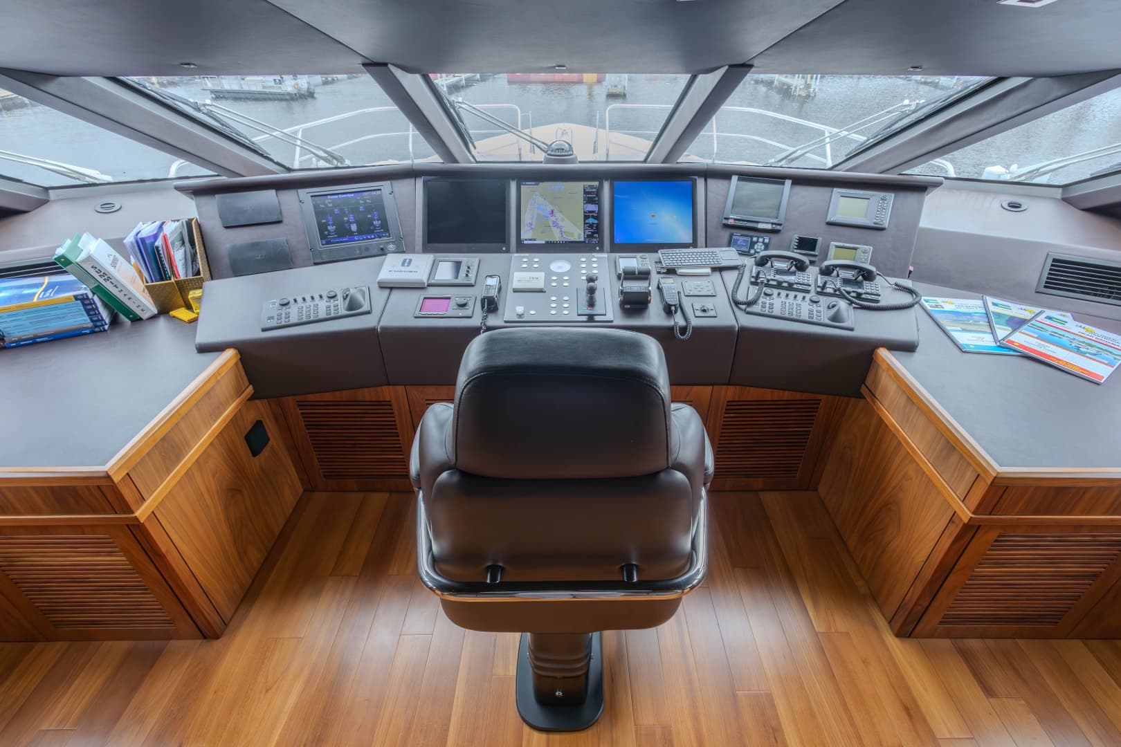 2014 Sunseeker 131
