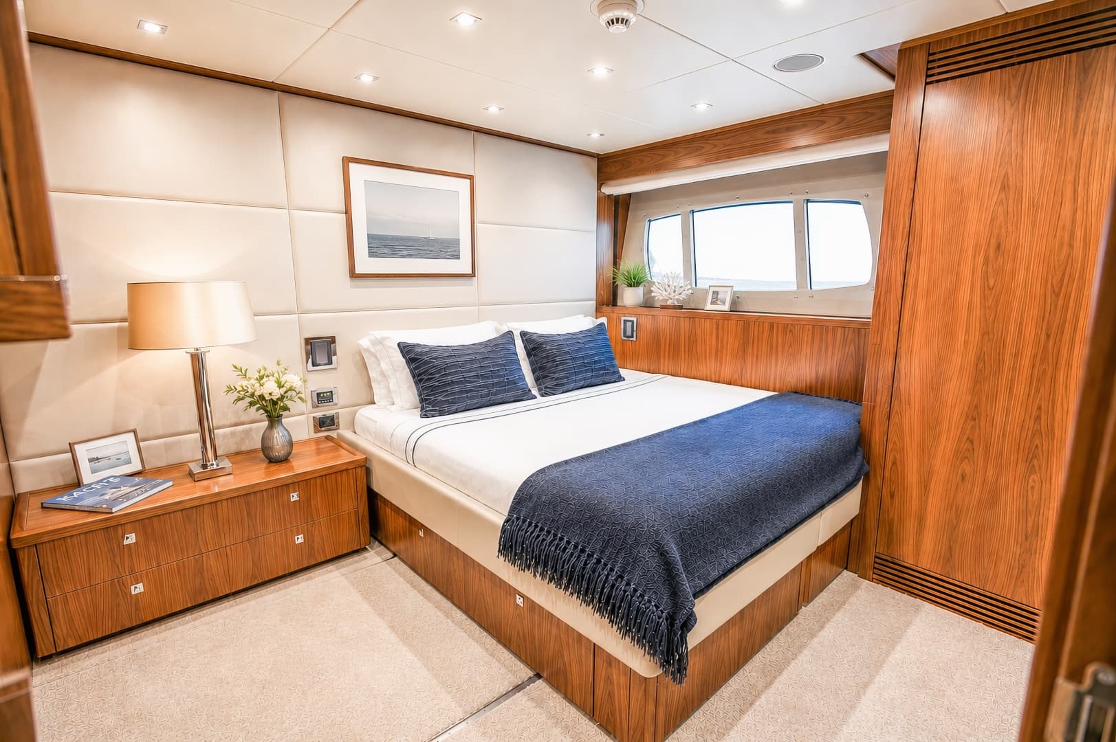 2014 Sunseeker 131