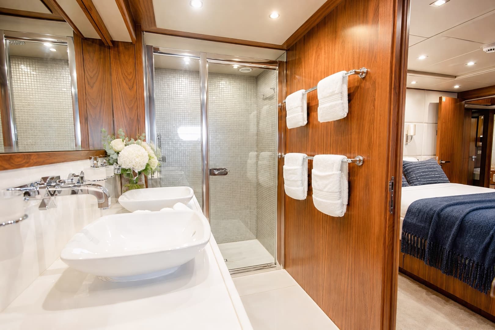 2014 Sunseeker 131