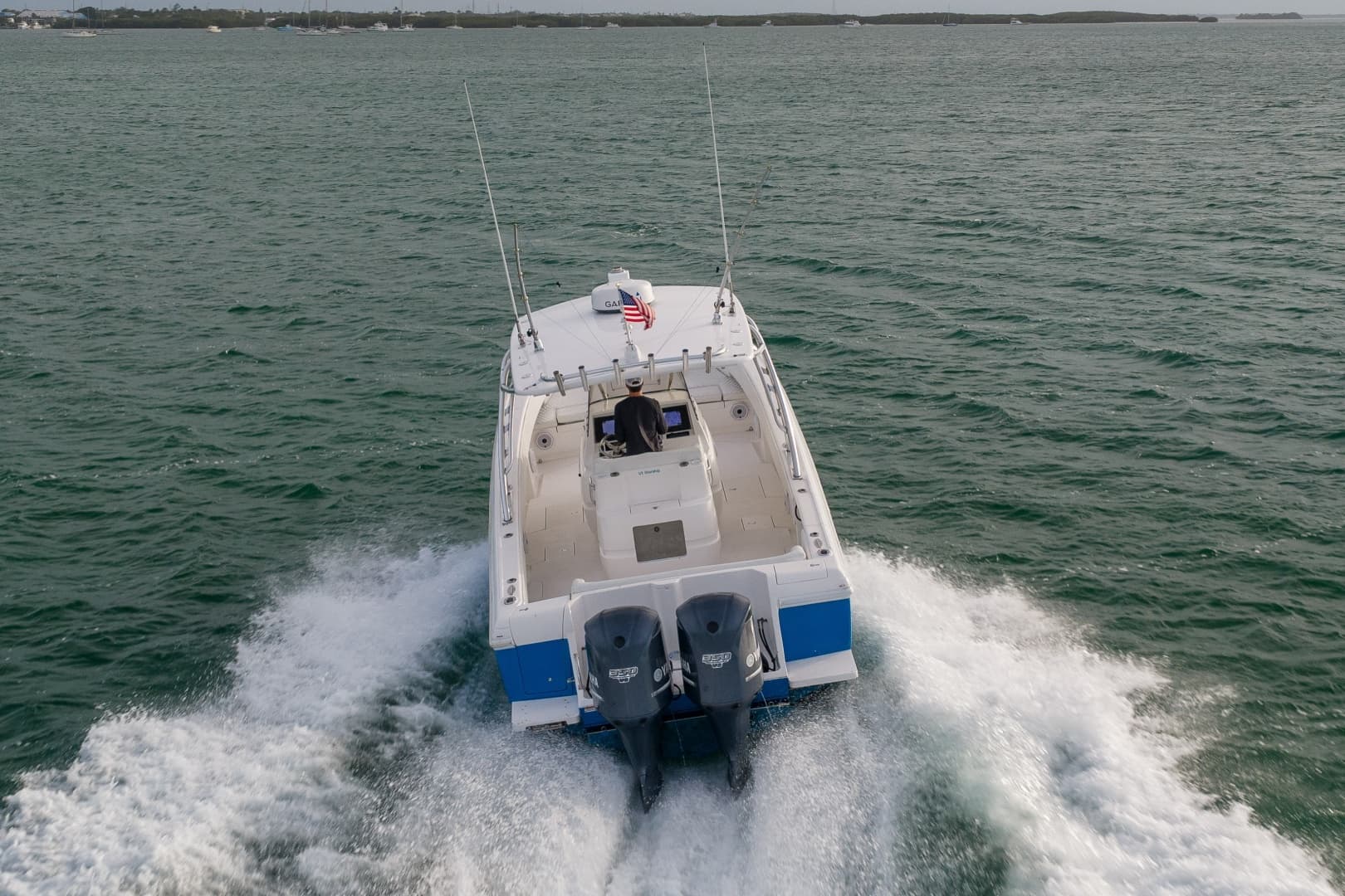 2011 Intrepid 370 Open