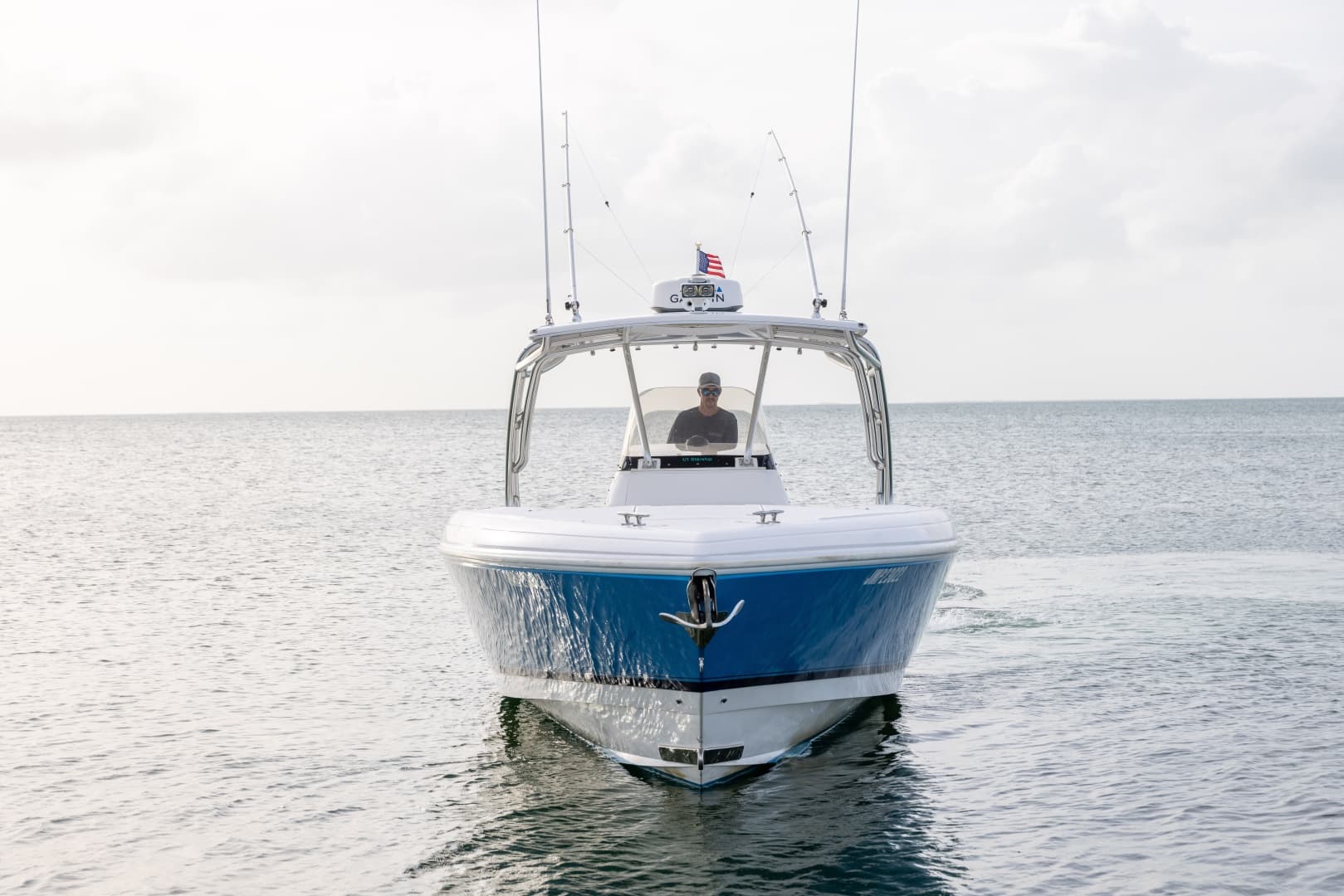 2011 Intrepid 370 Open