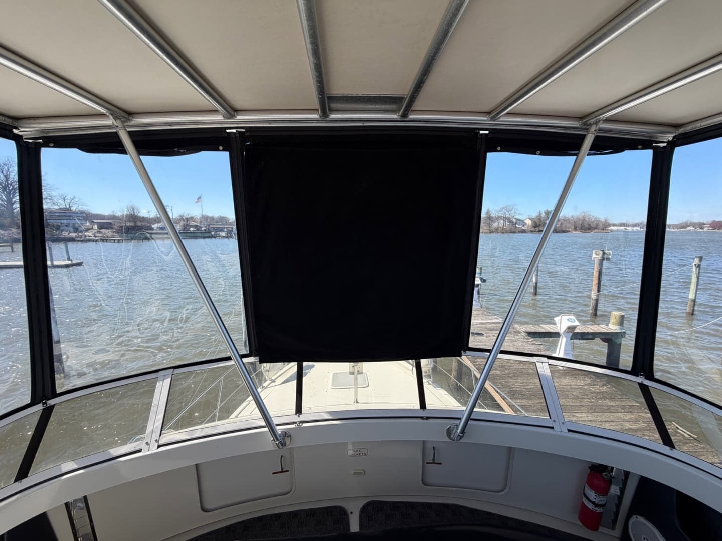 1997 Carver 400 Cockpit MY