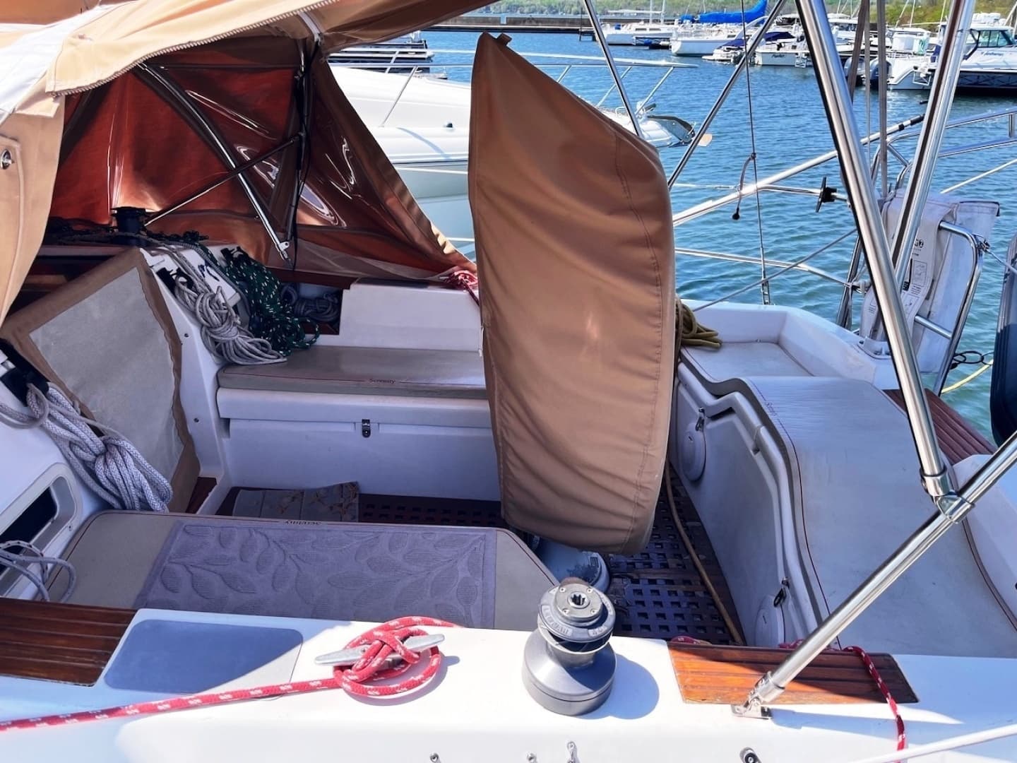 1983 Hunter 34