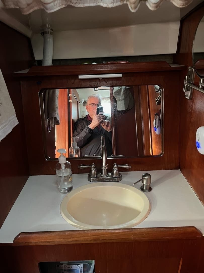 1983 Hunter 34