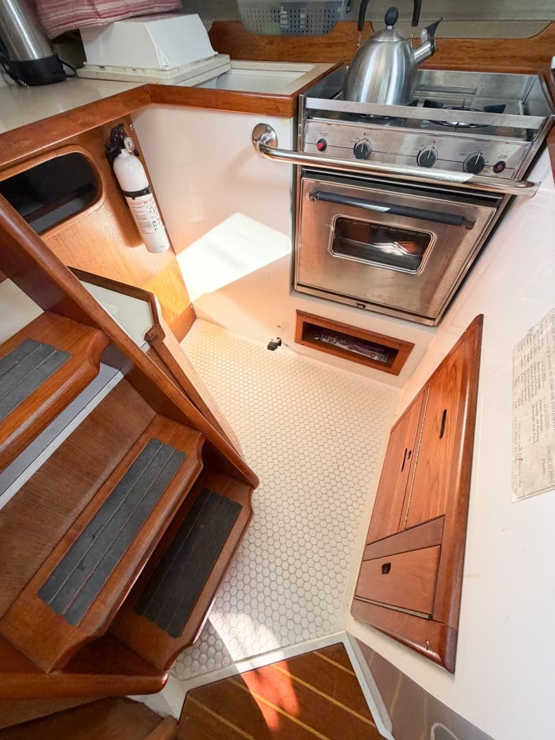 1996 Catalina 36 Mk II