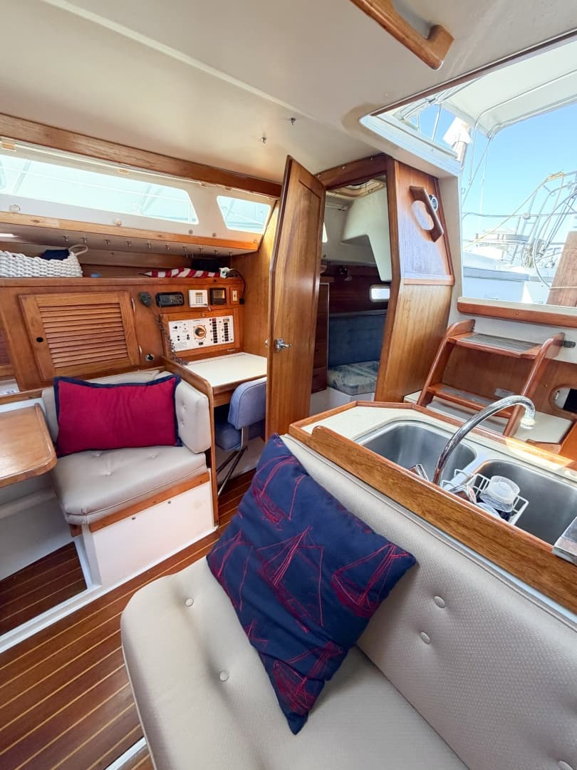 1996 Catalina 36 Mk II