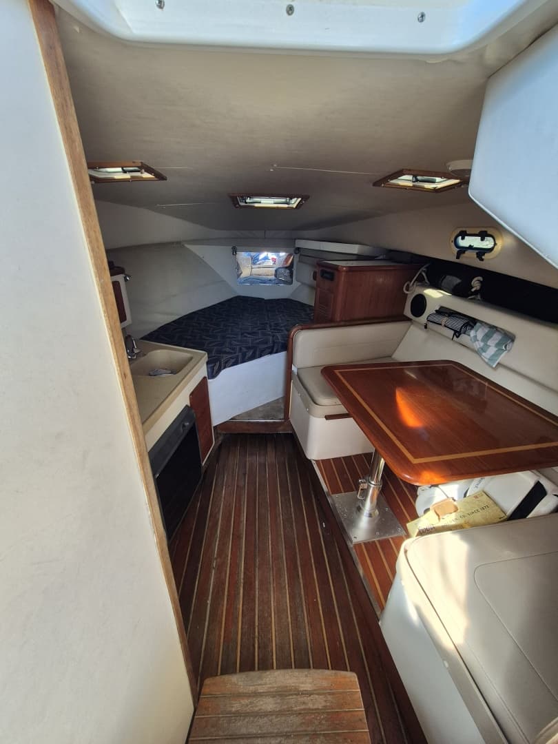 2002 Pursuit 3000 Express