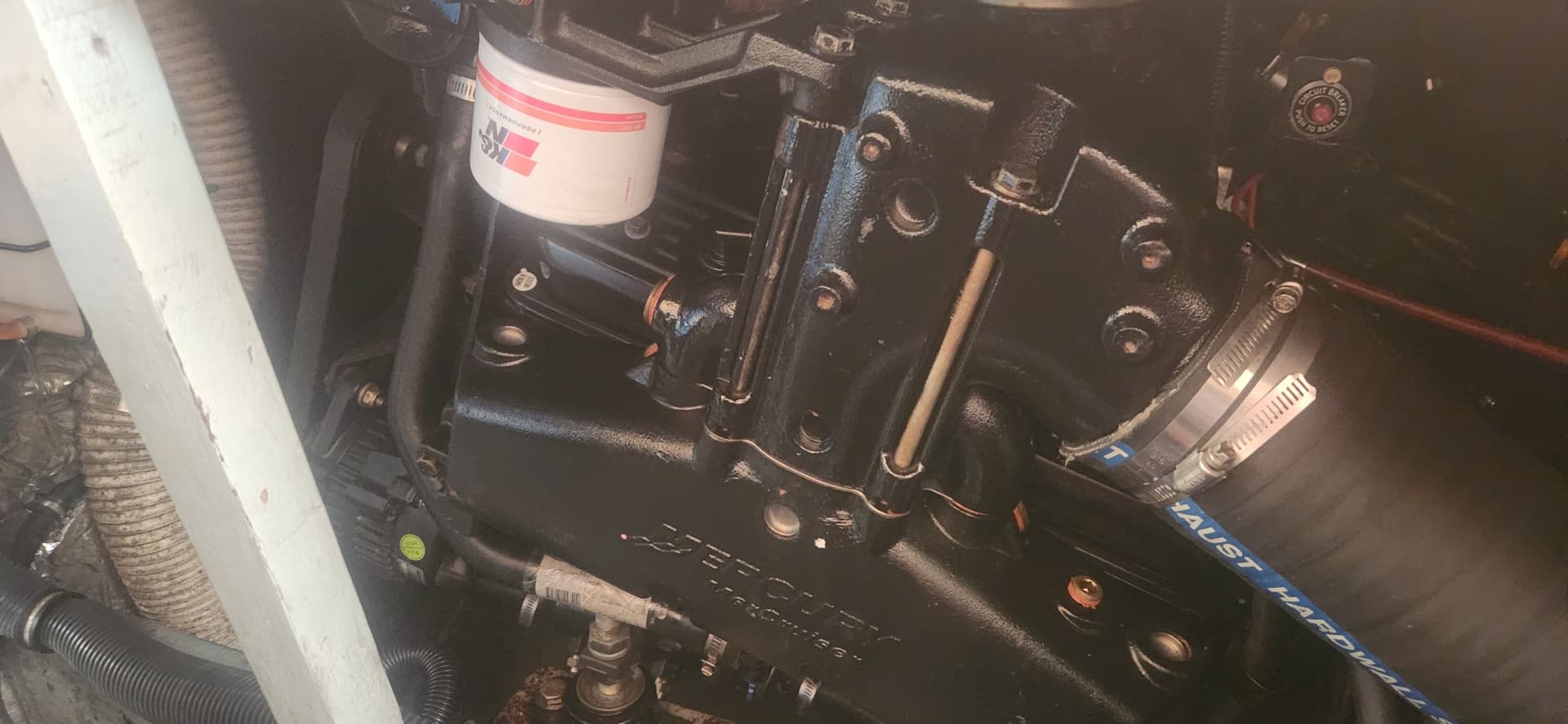 1985 Bertram Flybridge Cruiser