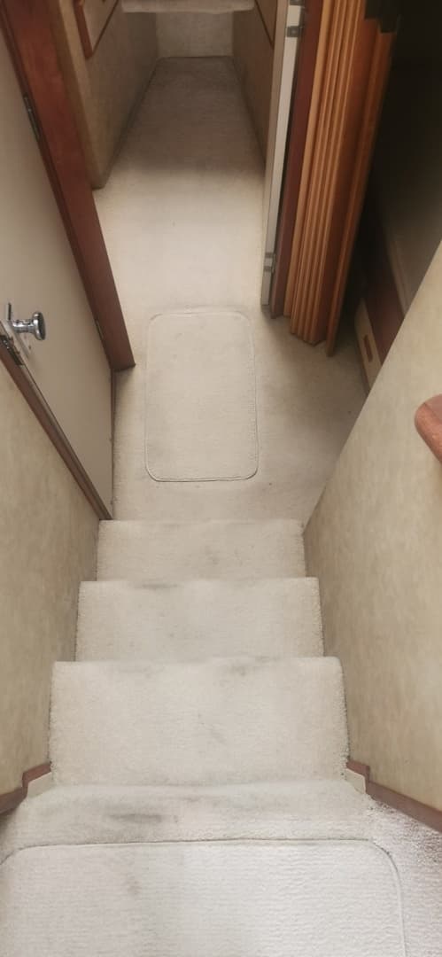 1985 Bertram Flybridge Cruiser