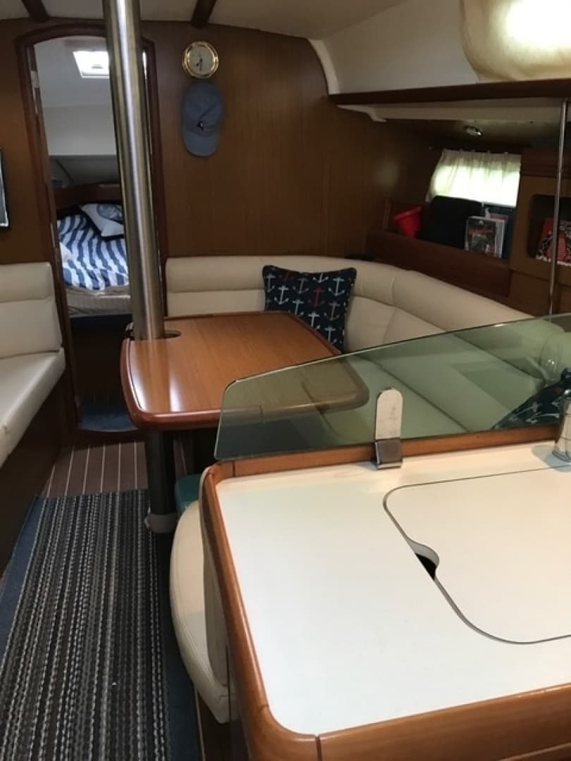 2007 Jeanneau Jeanneau Oceanis 36i