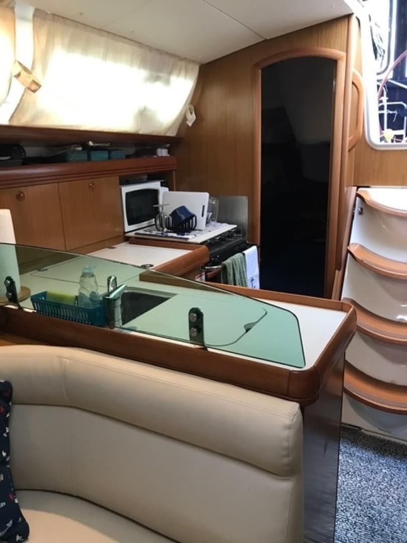 2007 Jeanneau Jeanneau Oceanis 36i