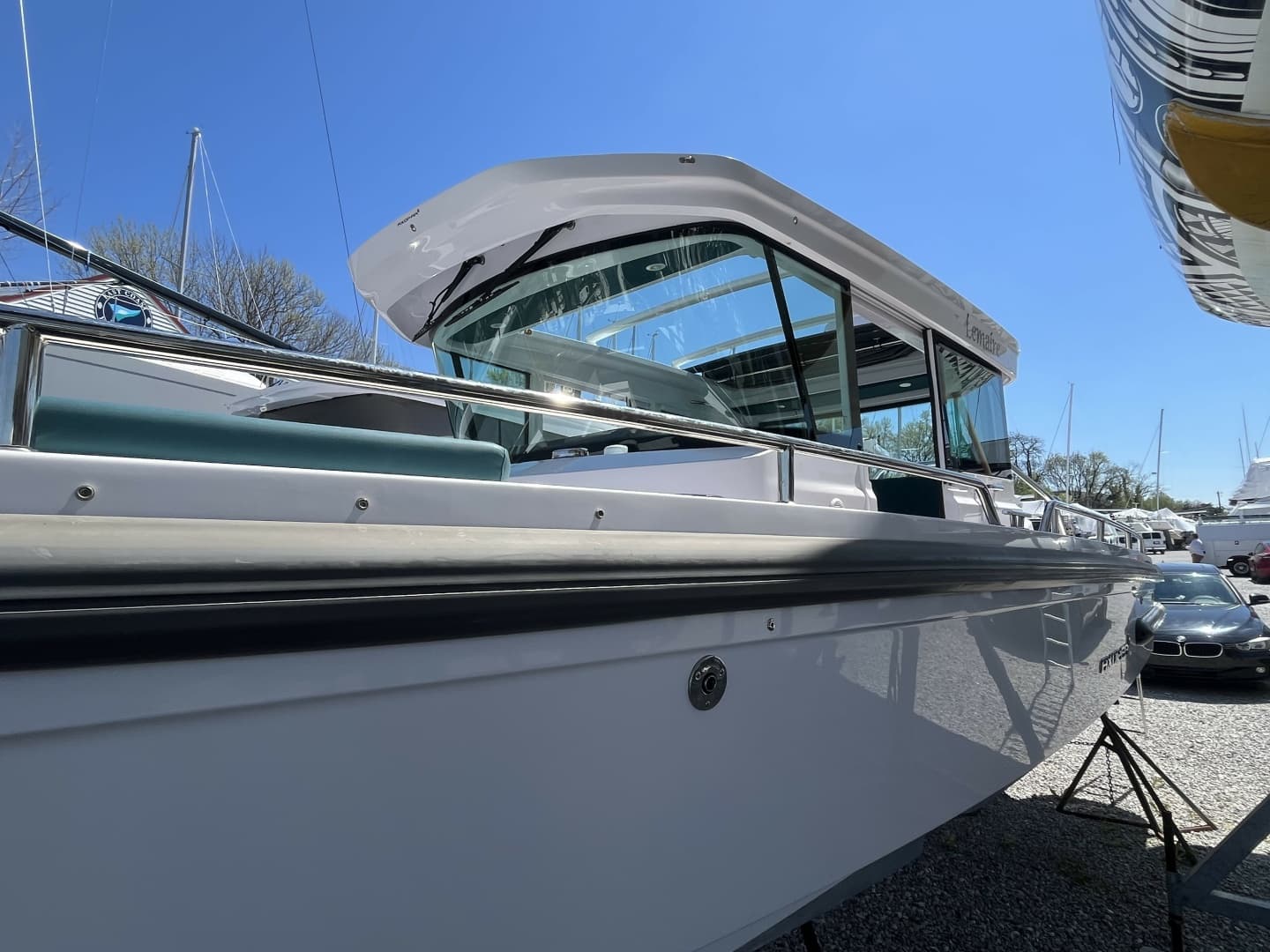 2023 Axopar 28 CABIN