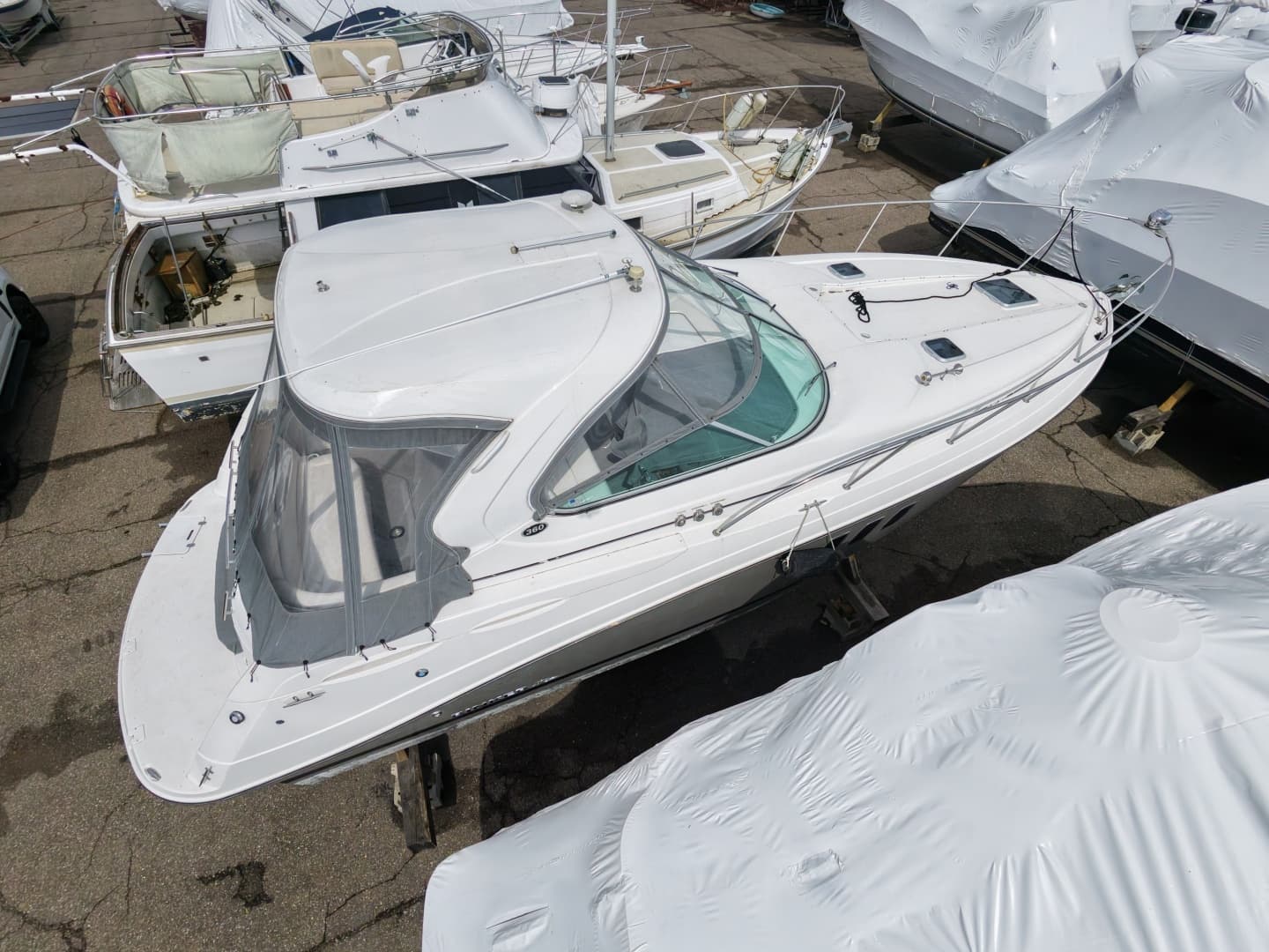 2013 Rinker 360 Express Cruiser