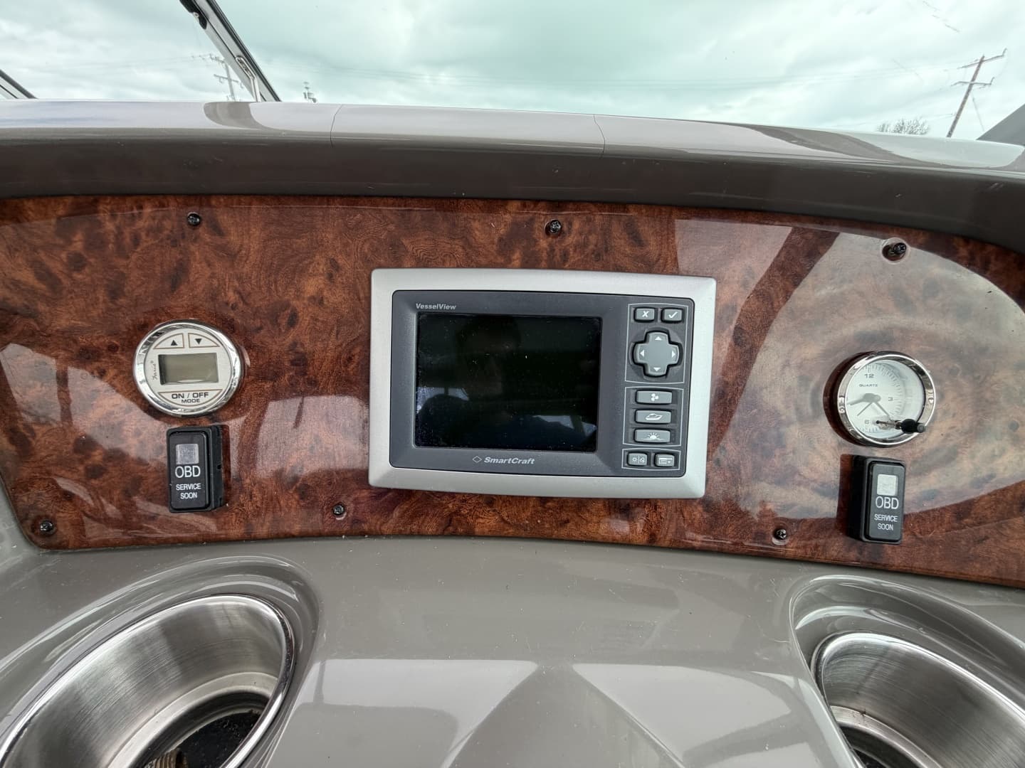 2013 Rinker 360 Express Cruiser