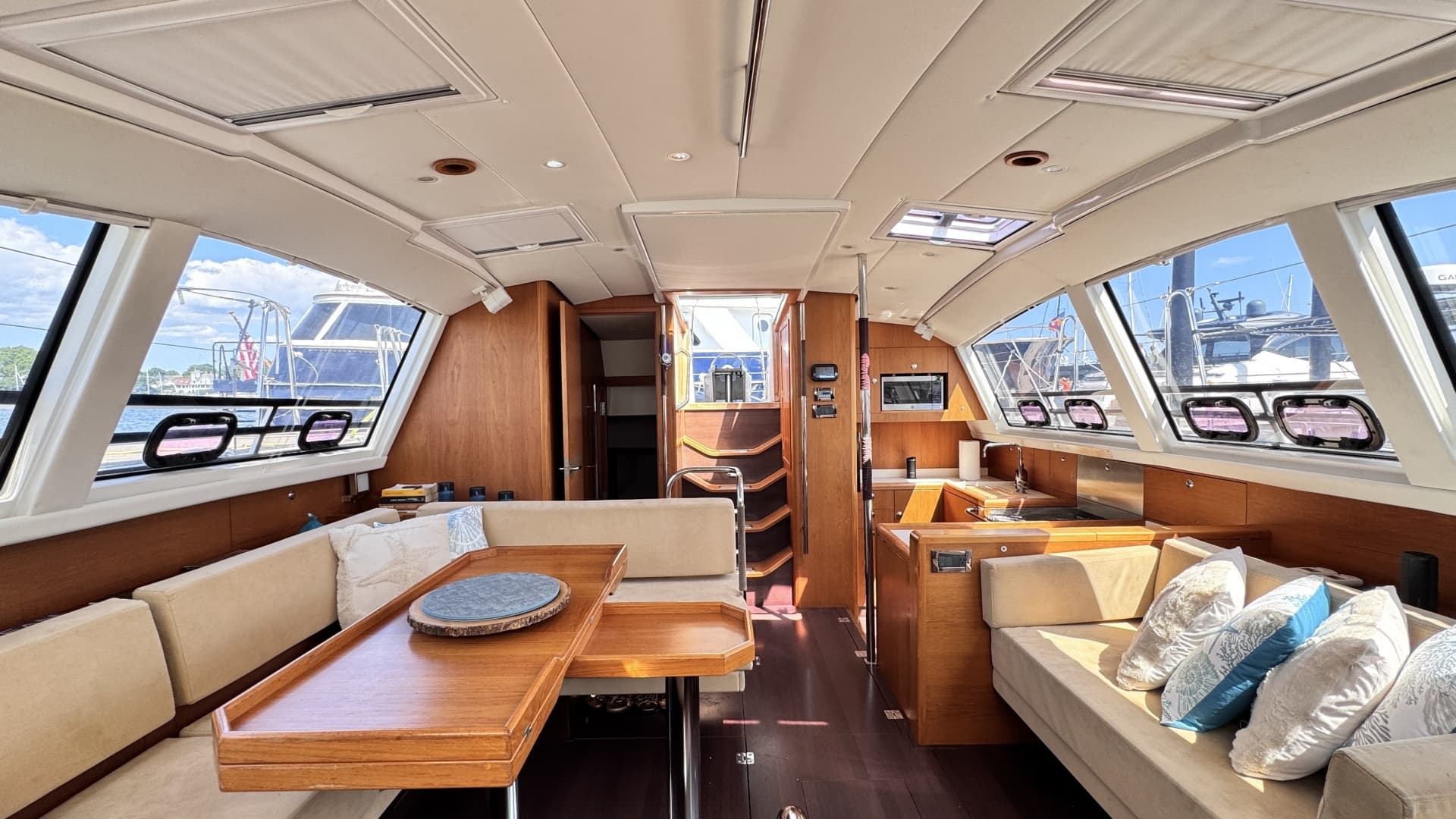 2011 Wauquiez Pilot Saloon 55