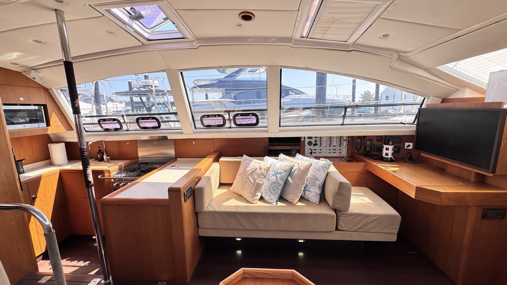 2011 Wauquiez Pilot Saloon 55