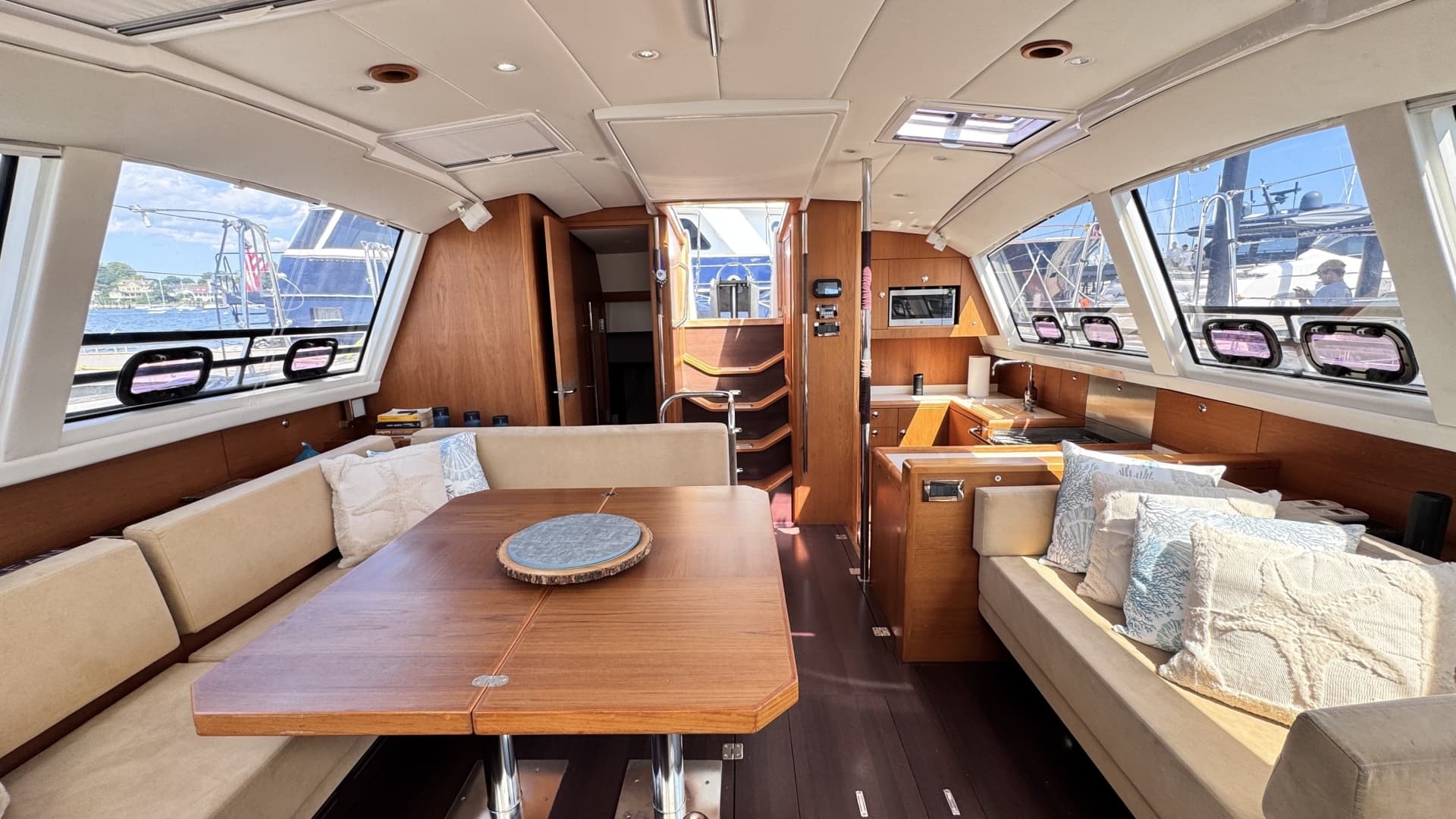 2011 Wauquiez Pilot Saloon 55