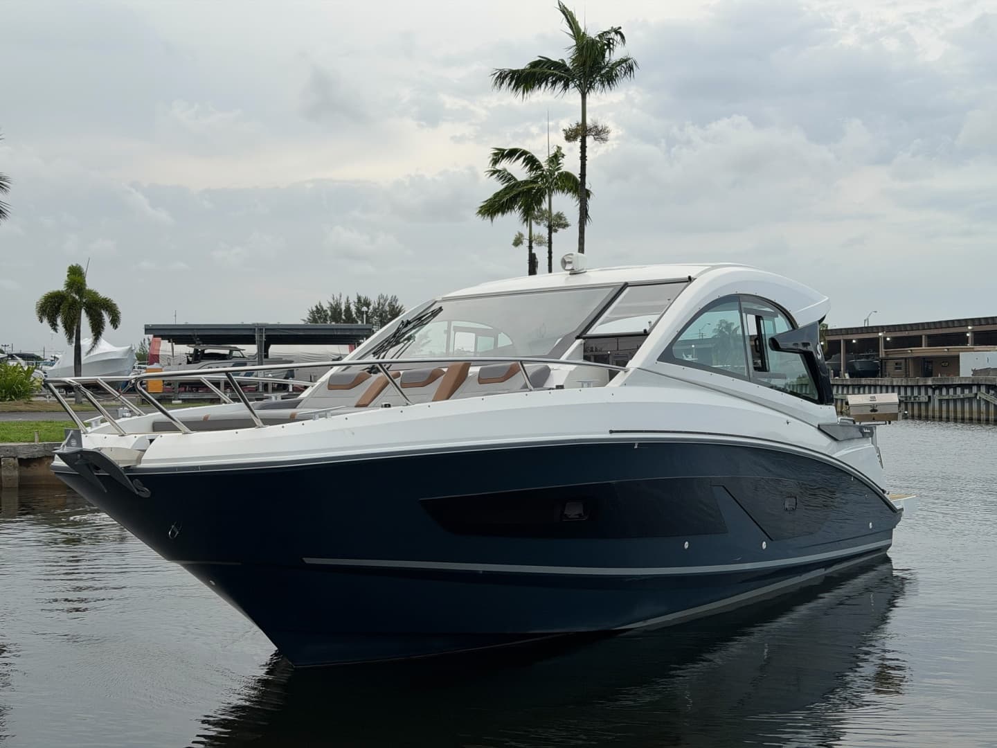 2023 Beneteau Gran Turismo 32