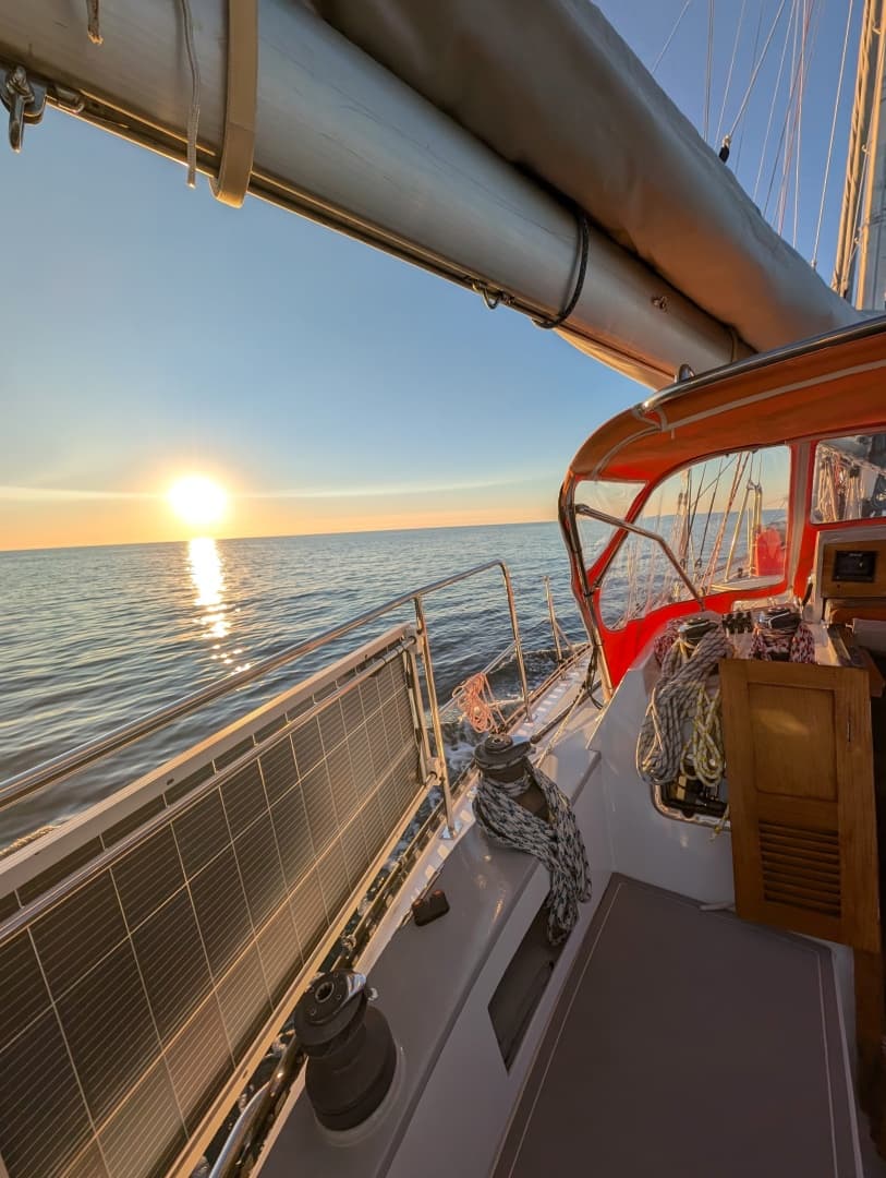 1984 Tayana Vancouver 42