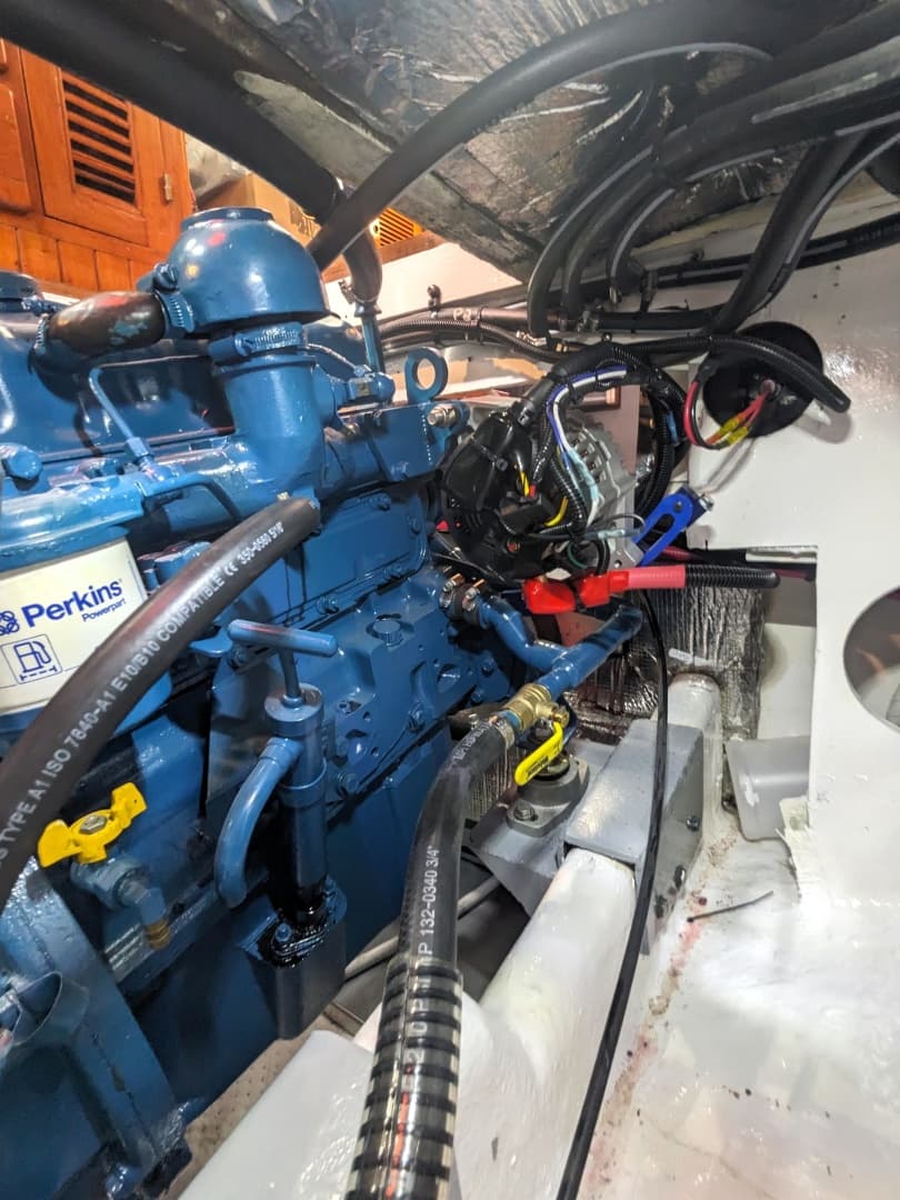 1984 Tayana Vancouver 42