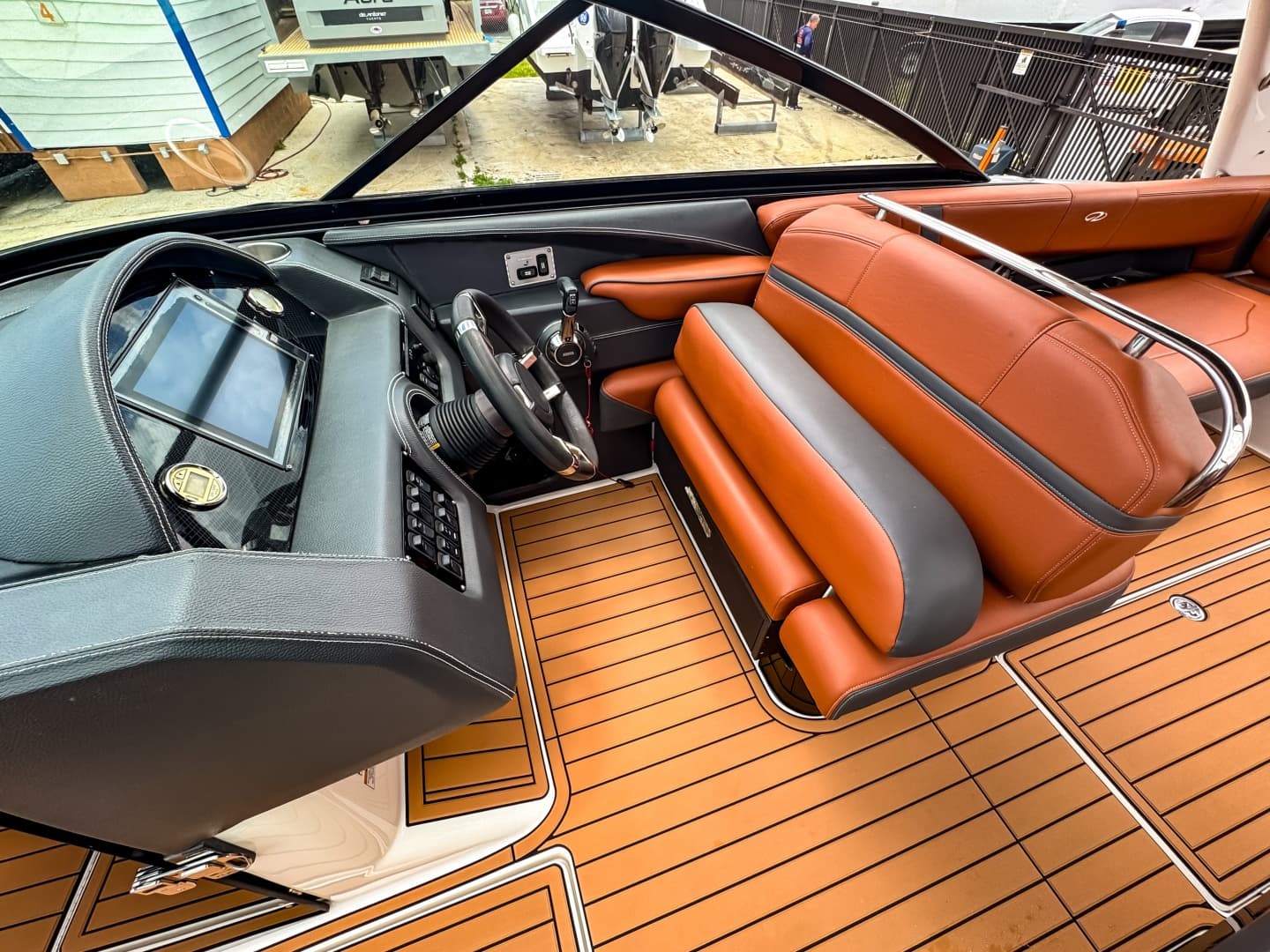 2017 Regal 2800 Bowrider