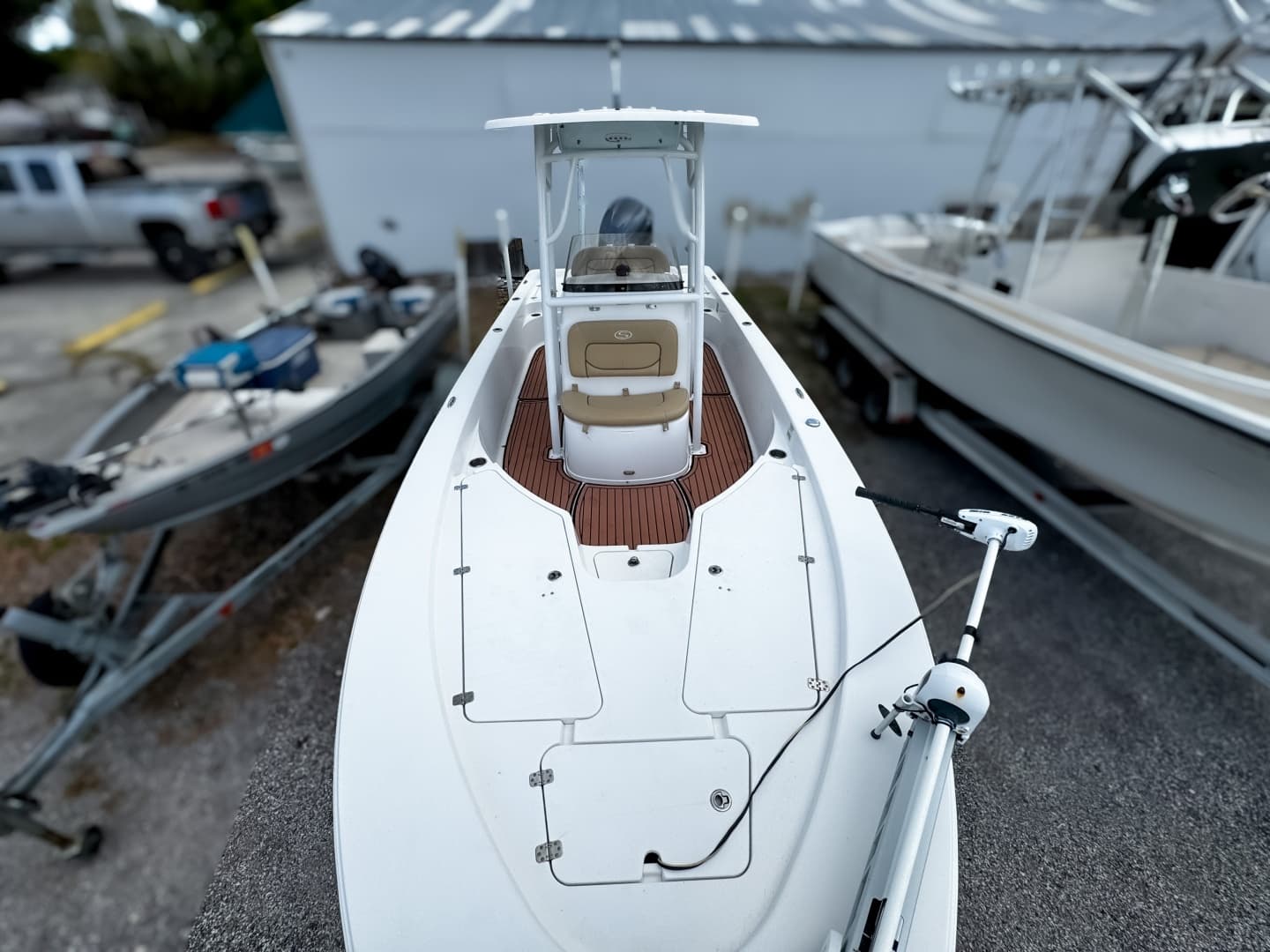 2014 Sportsman Masters 247 Bay Boat