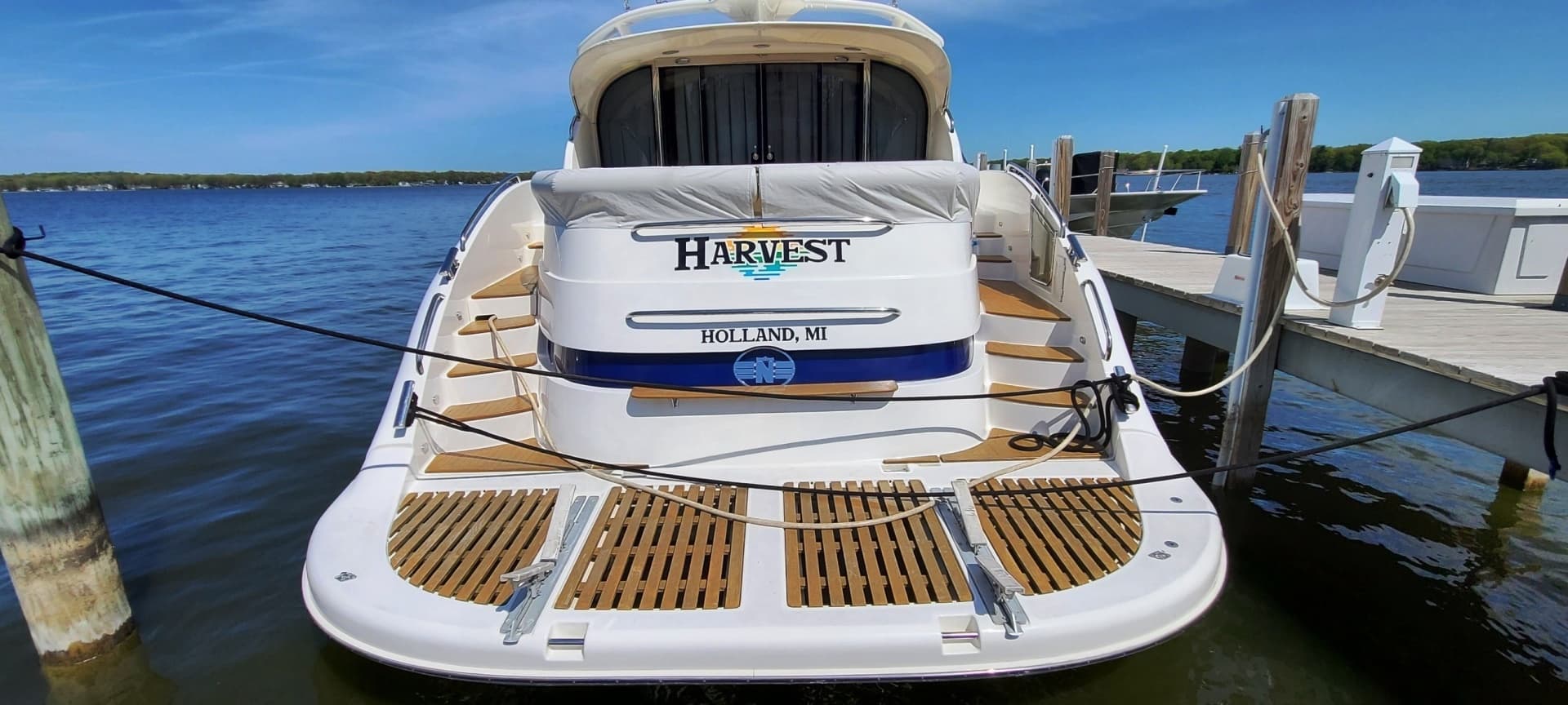 2001 Neptunus 56 Express