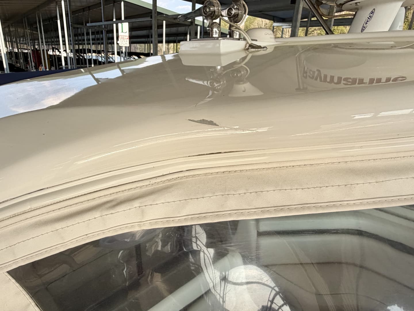 2007 Rinker 350 Express Cruiser