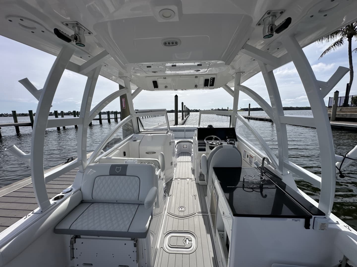 2025 Sea Fox 288 Traveler