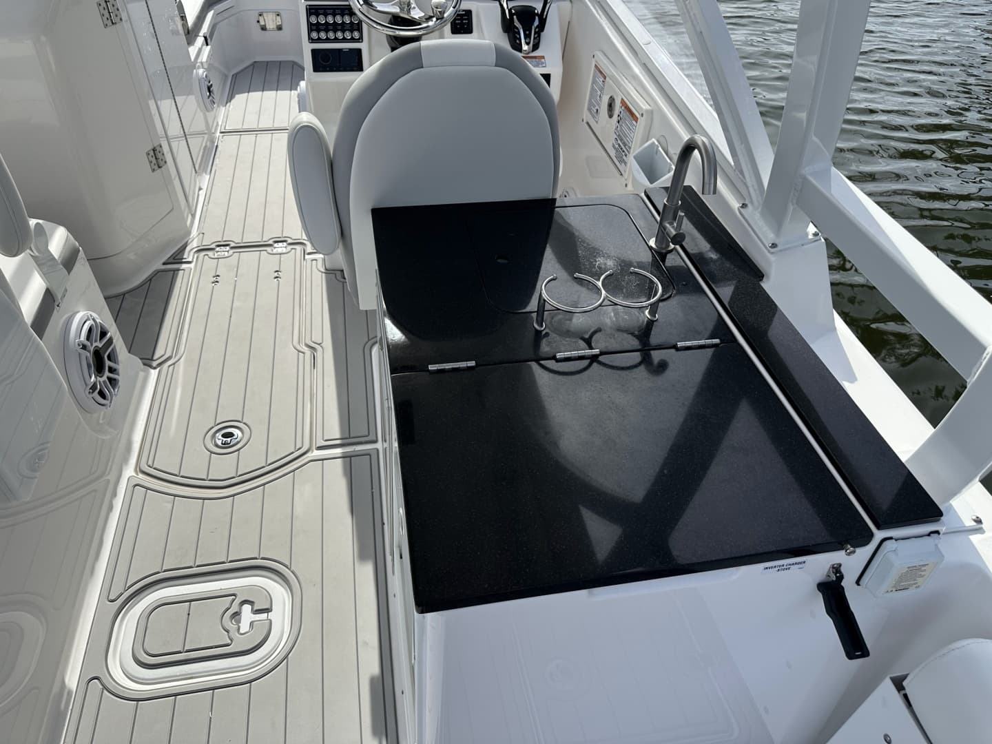 2025 Sea Fox 288 Traveler