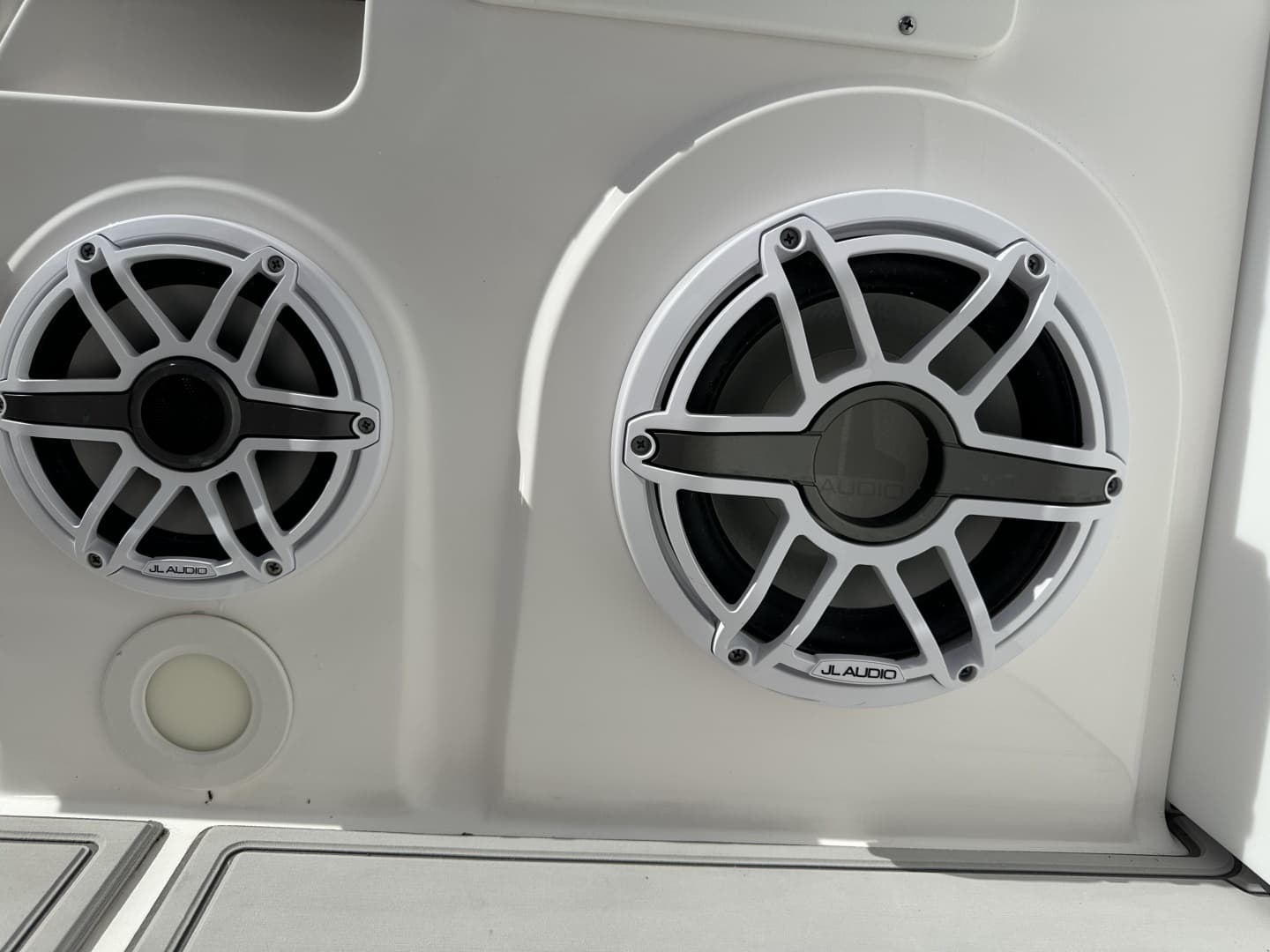 2025 Sea Fox 288 Traveler