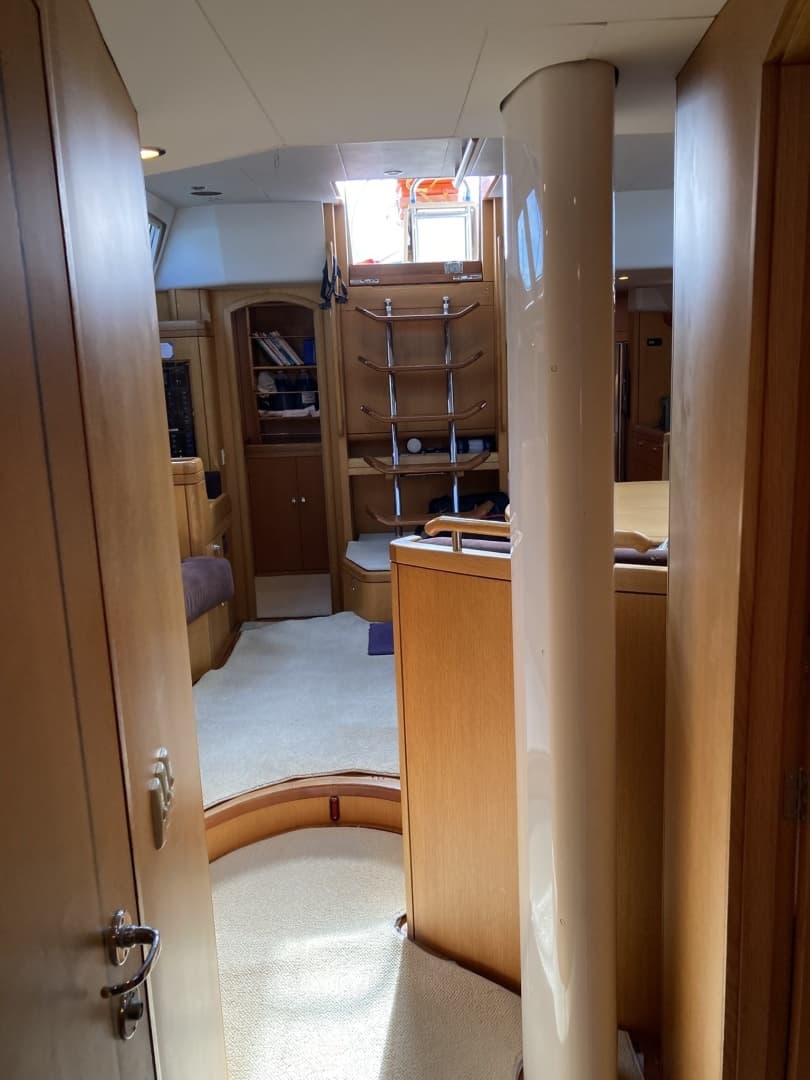 2008 Oyster 56 Deck Saloon