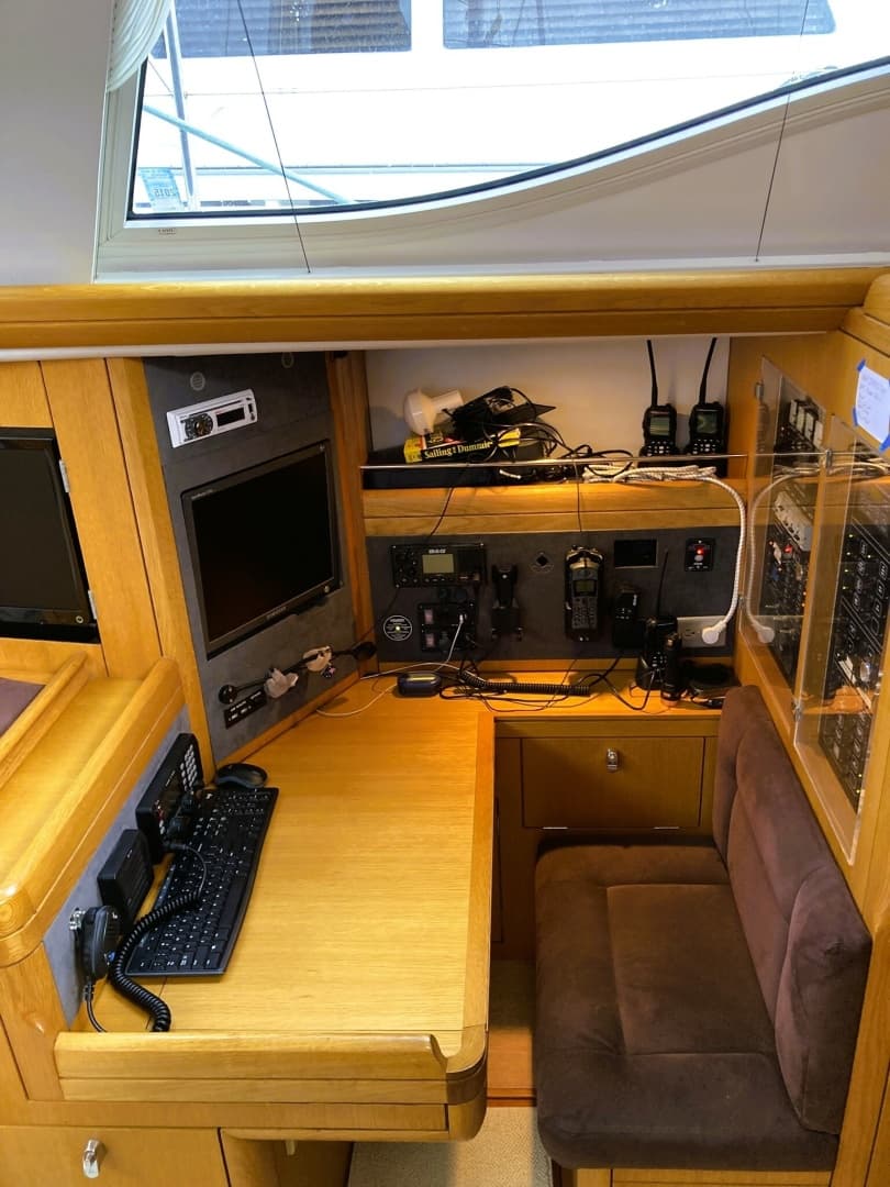 2008 Oyster 56 Deck Saloon