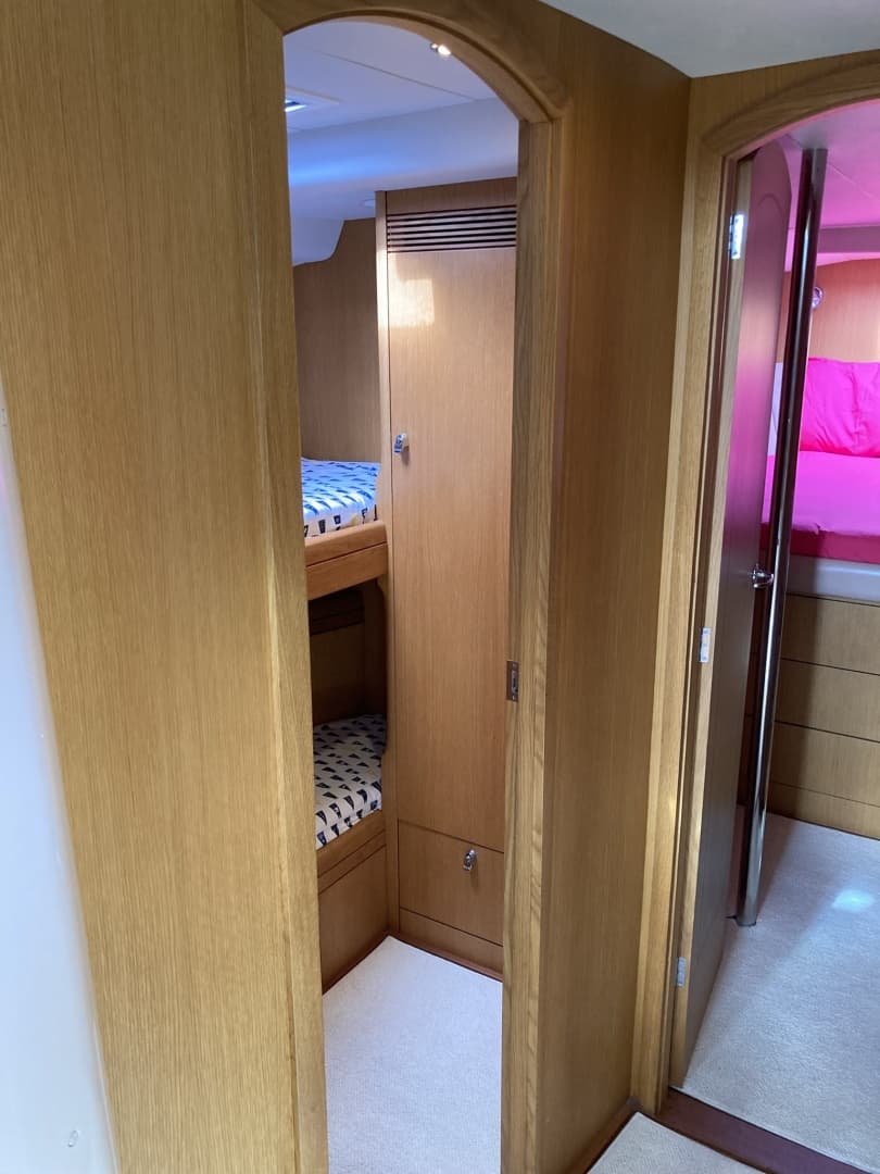2008 Oyster 56 Deck Saloon