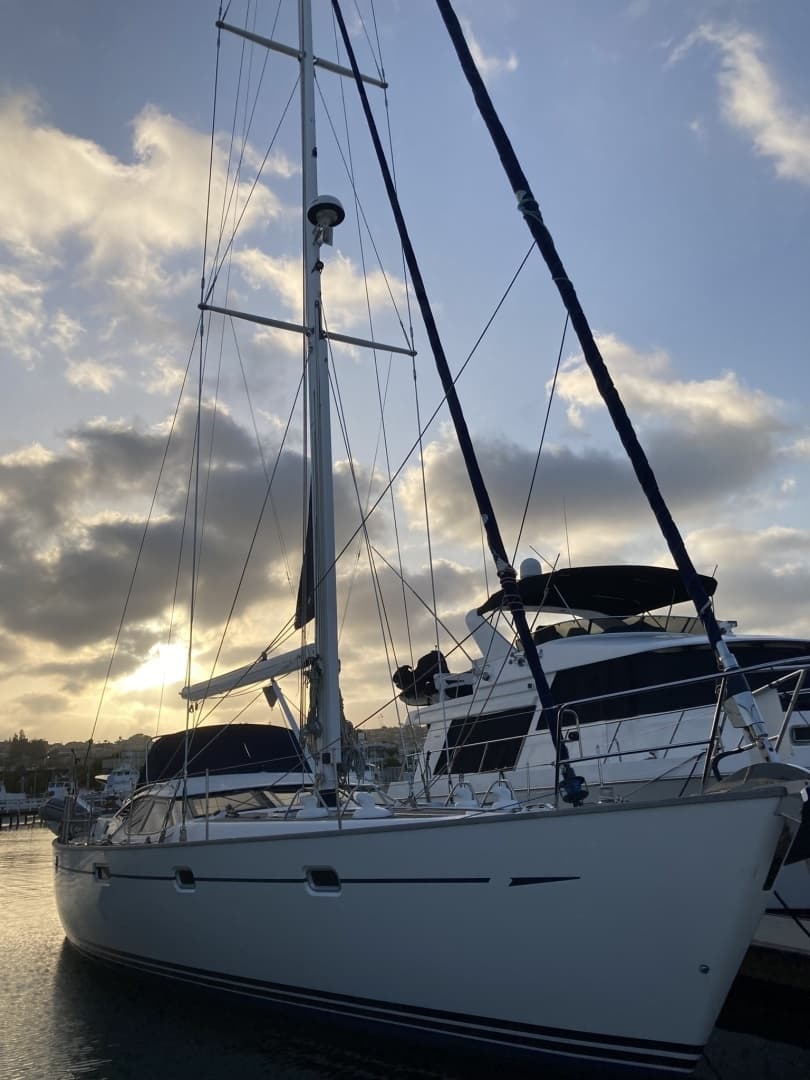 2008 Oyster 56 Deck Saloon