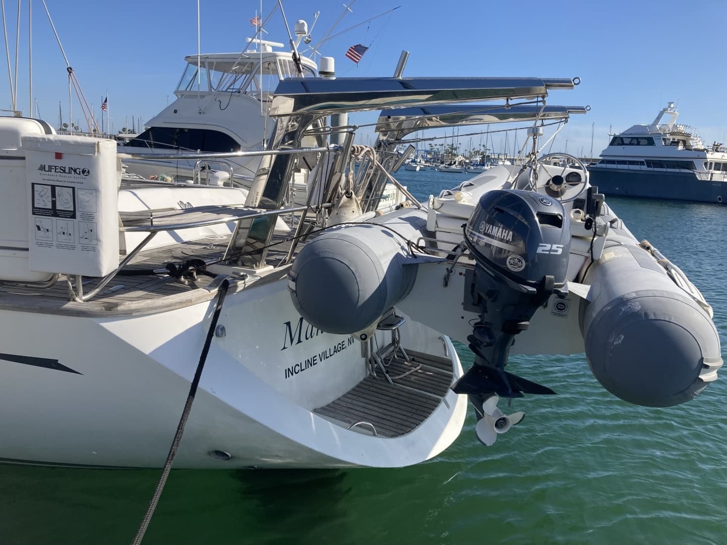 2008 Oyster 56 Deck Saloon