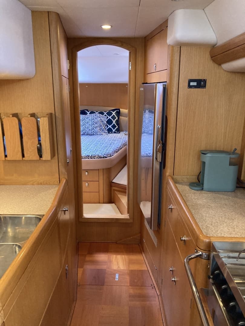 2008 Oyster 56 Deck Saloon