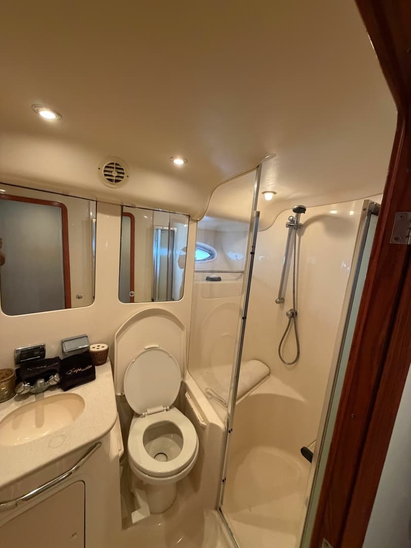 2002 Sea Ray 480 Sedan Bridge