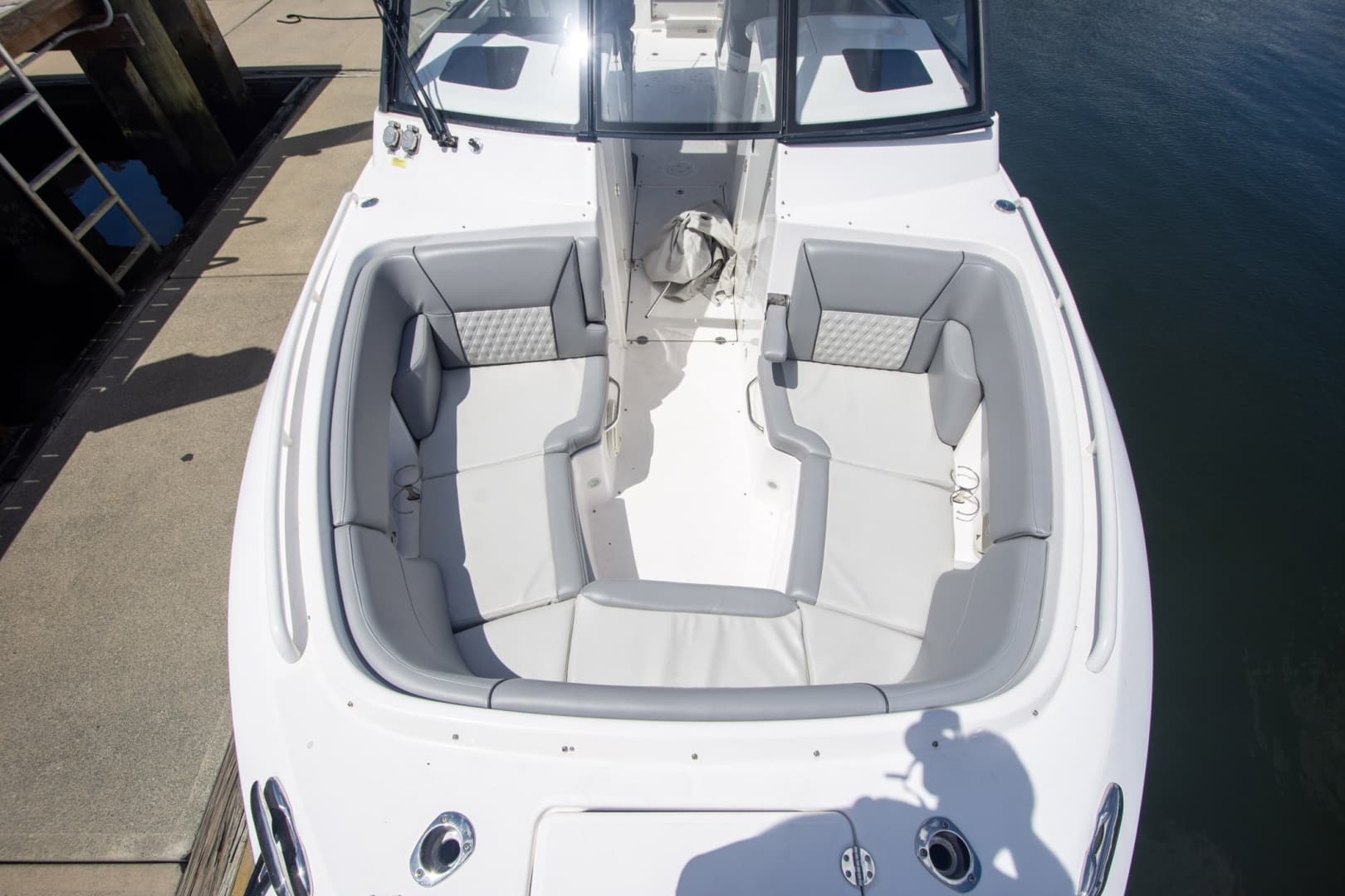 2019 Everglades 340 Dual Console