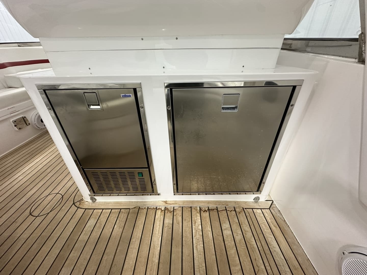 2020 Intrepid 475 Sport Yacht